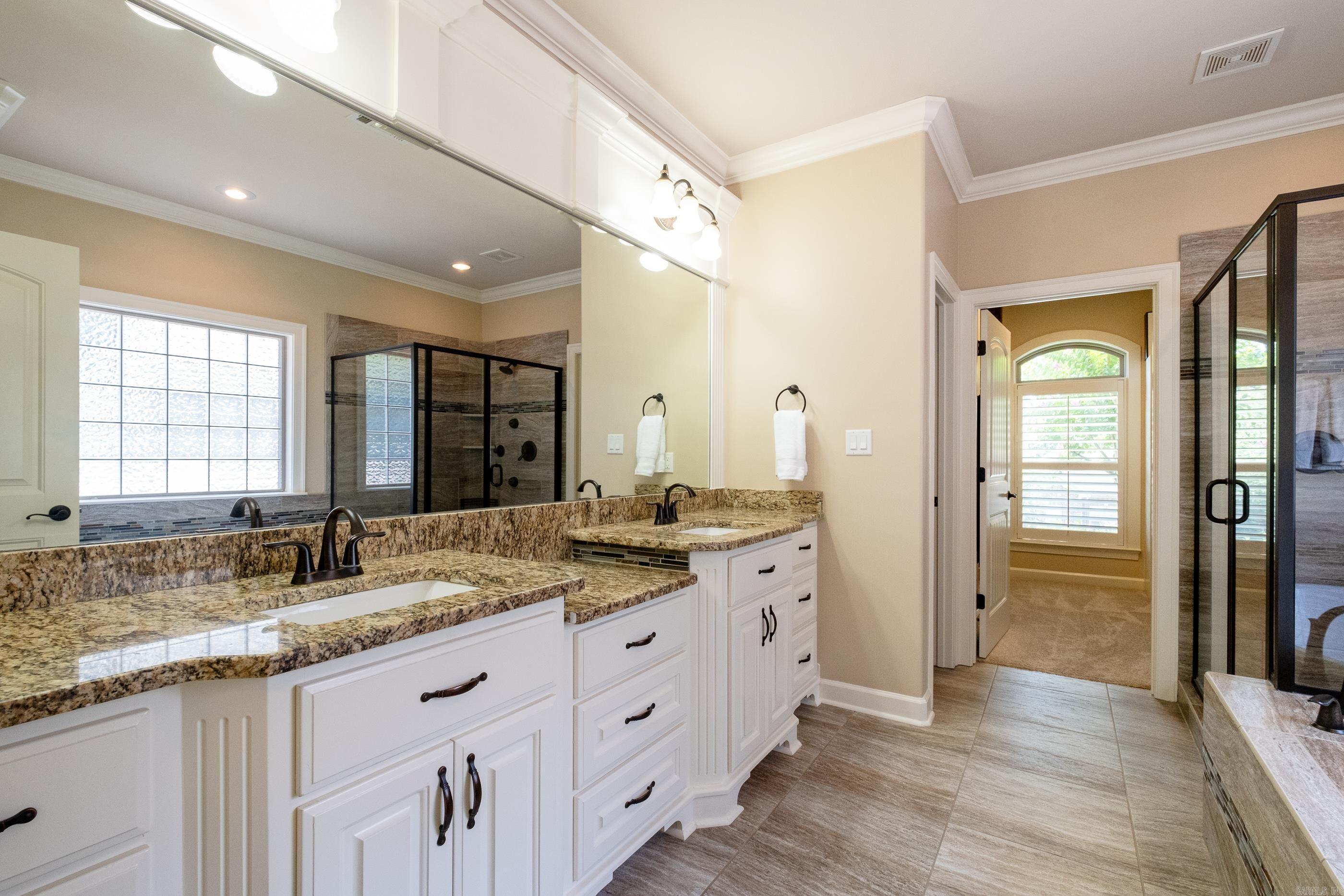 WOODLANDS EDGE - Residential