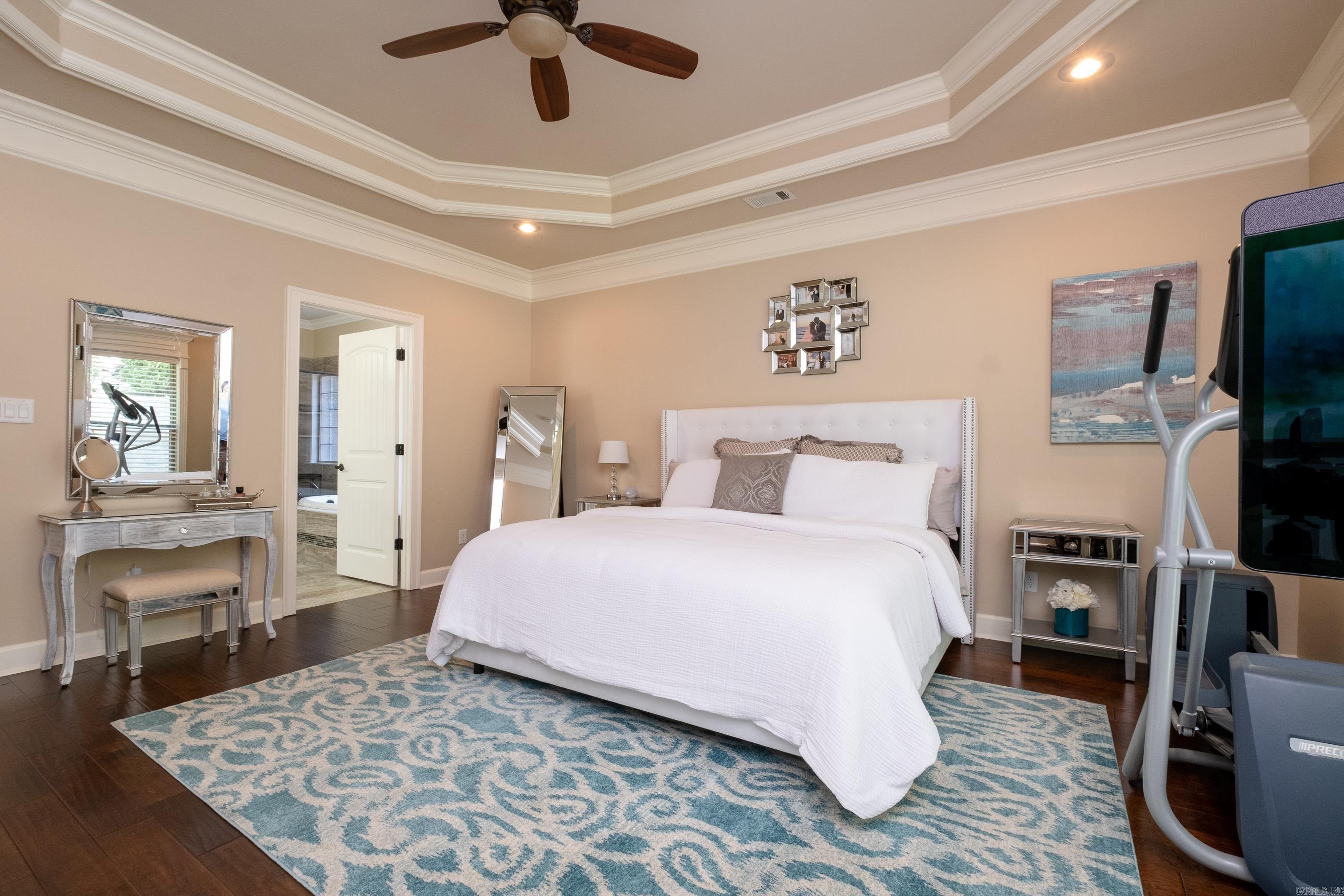 WOODLANDS EDGE - Residential