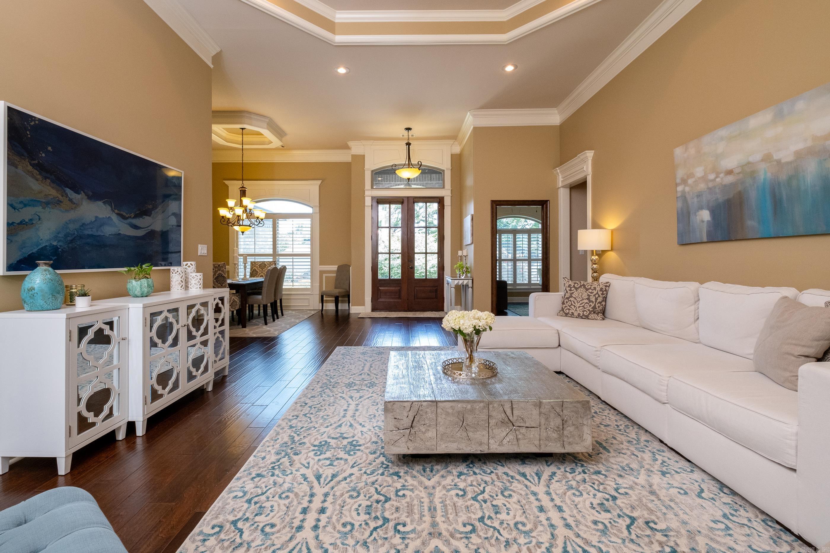 WOODLANDS EDGE - Residential