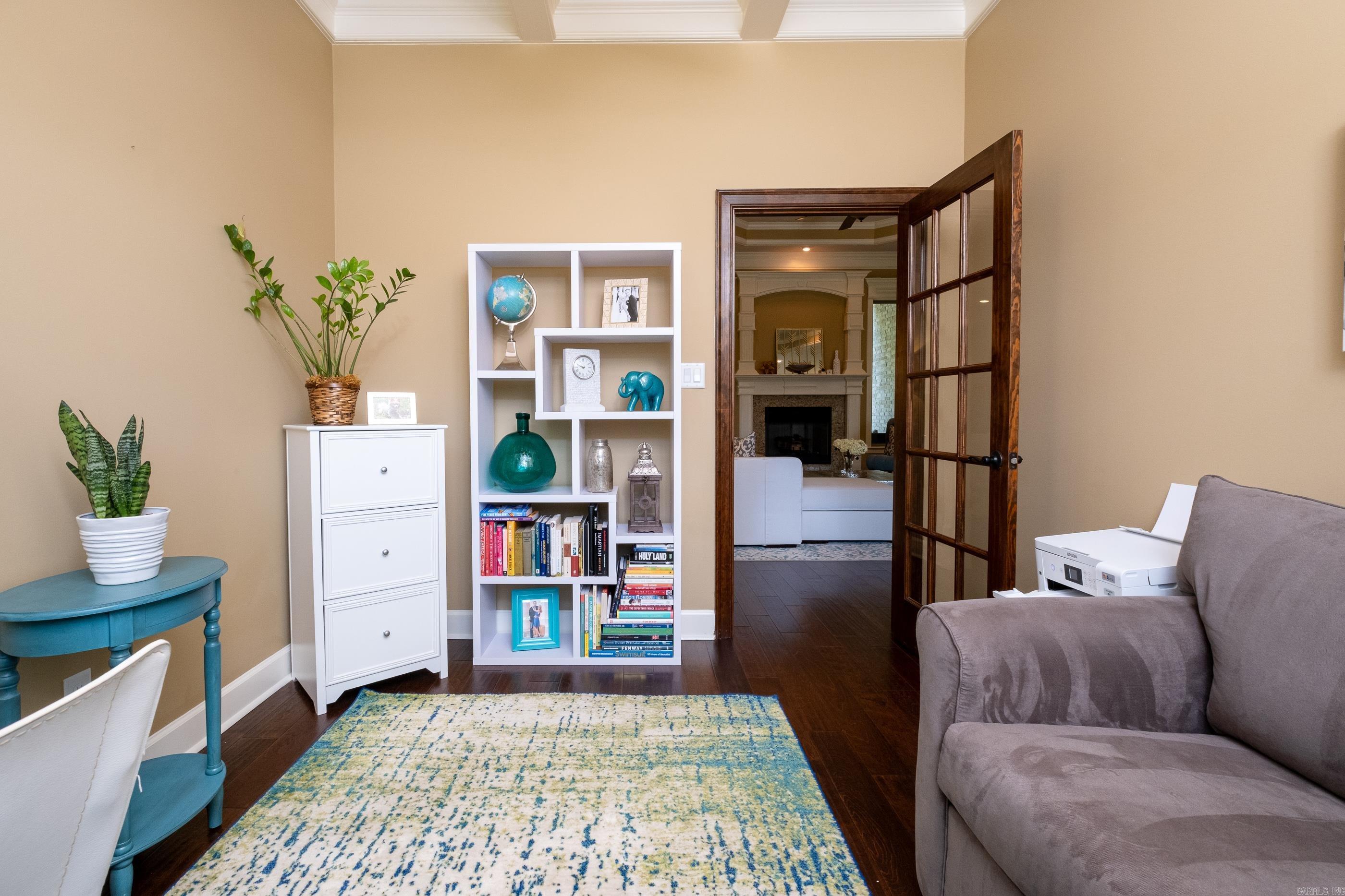 WOODLANDS EDGE - Residential