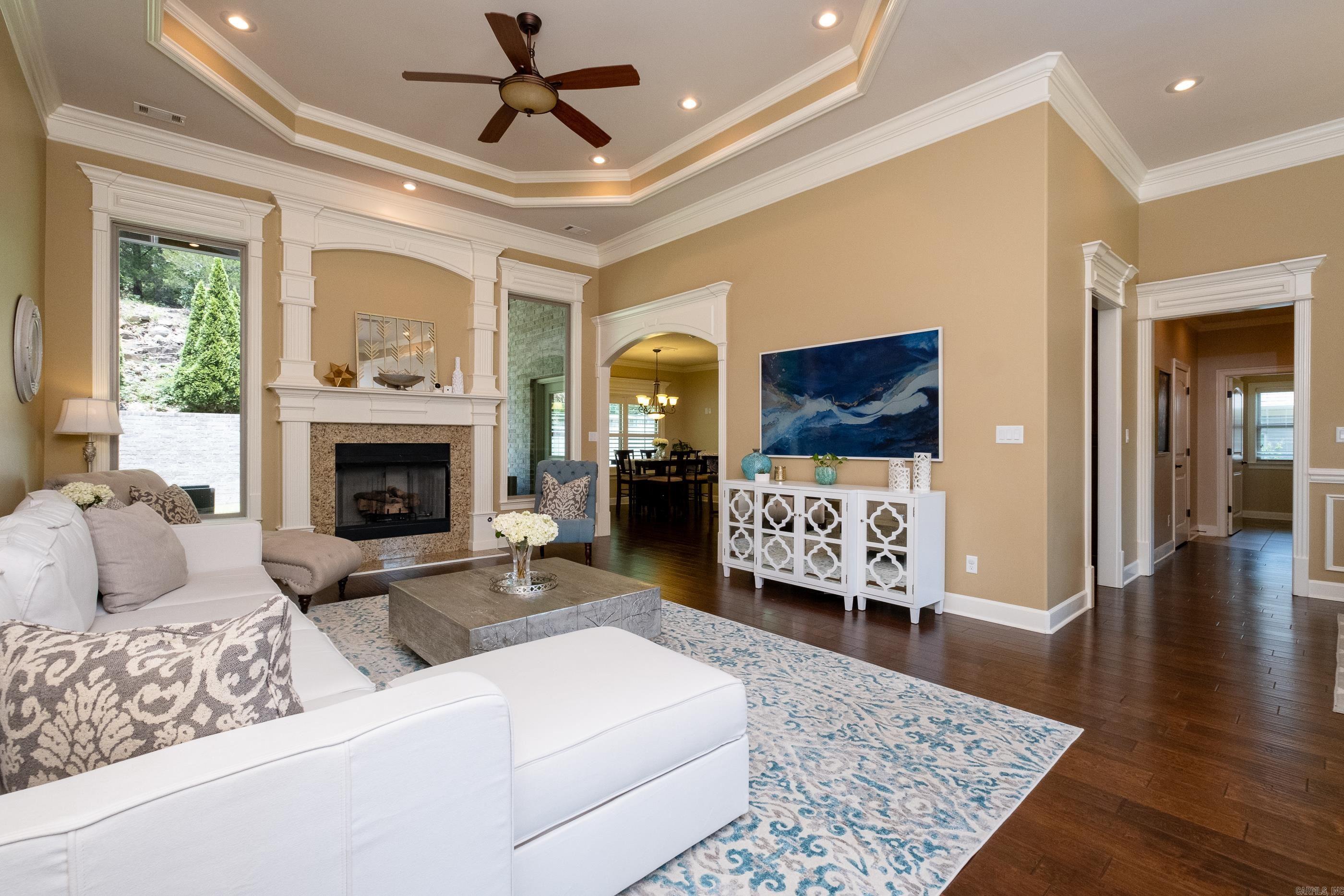 WOODLANDS EDGE - Residential