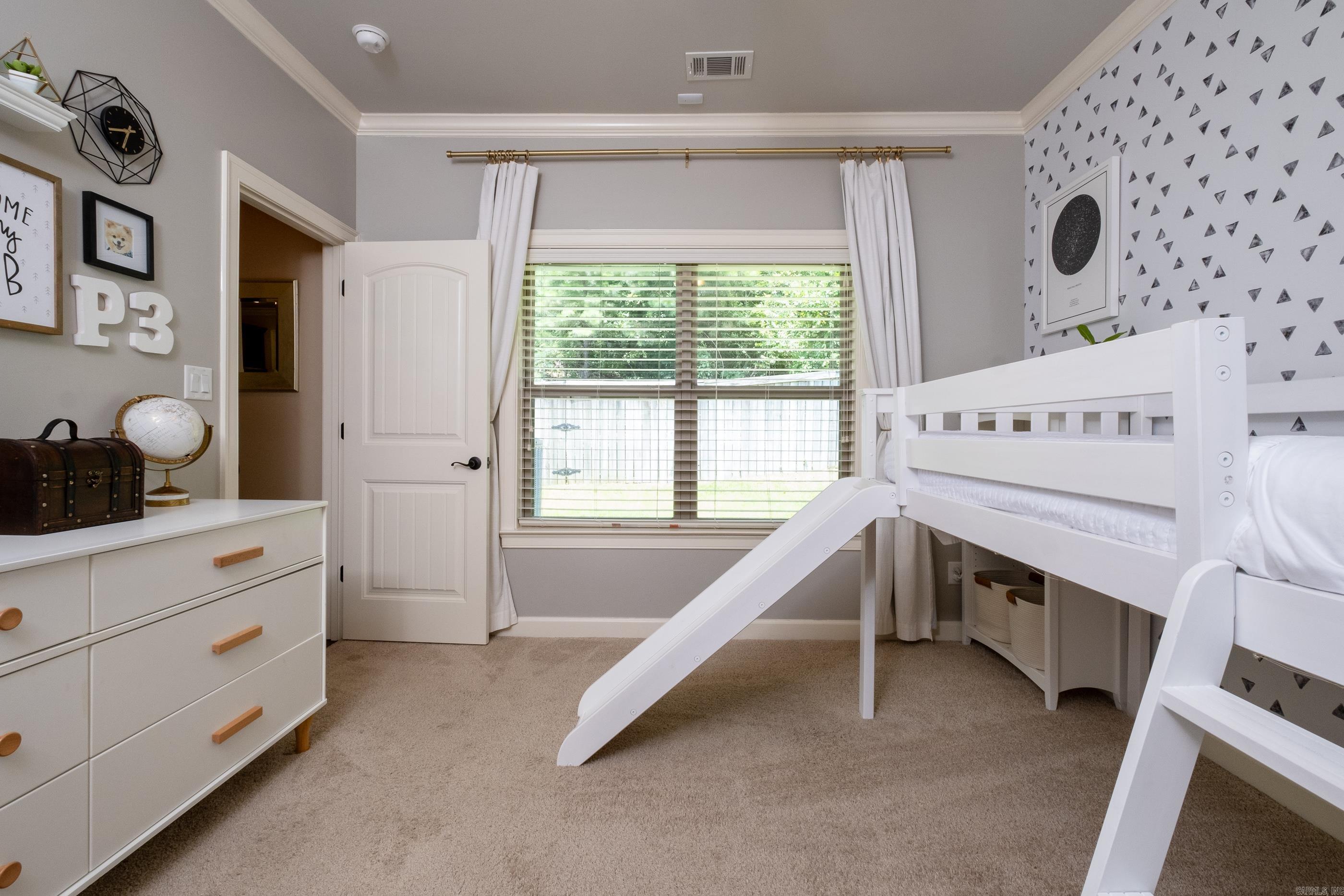 WOODLANDS EDGE - Residential