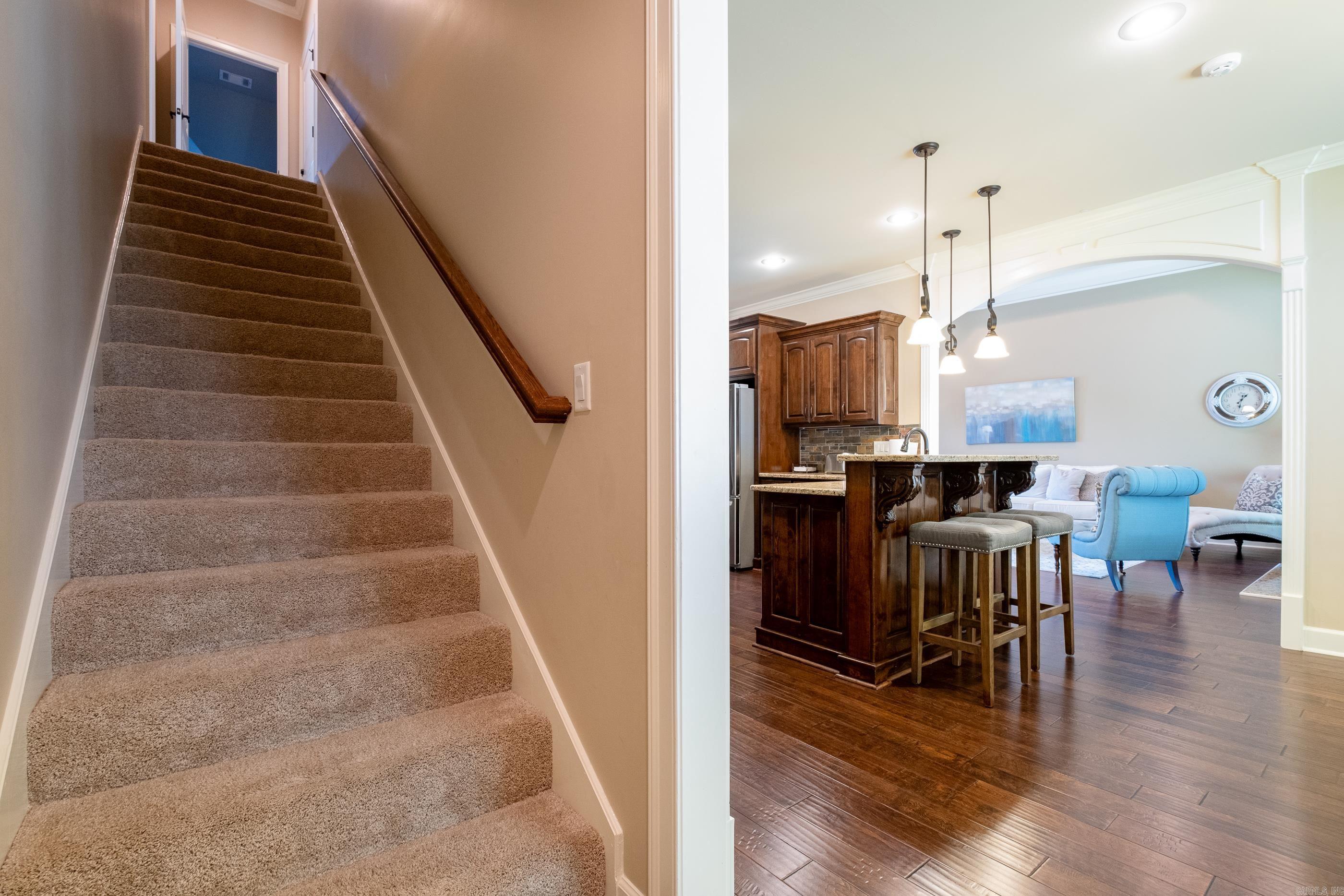 WOODLANDS EDGE - Residential