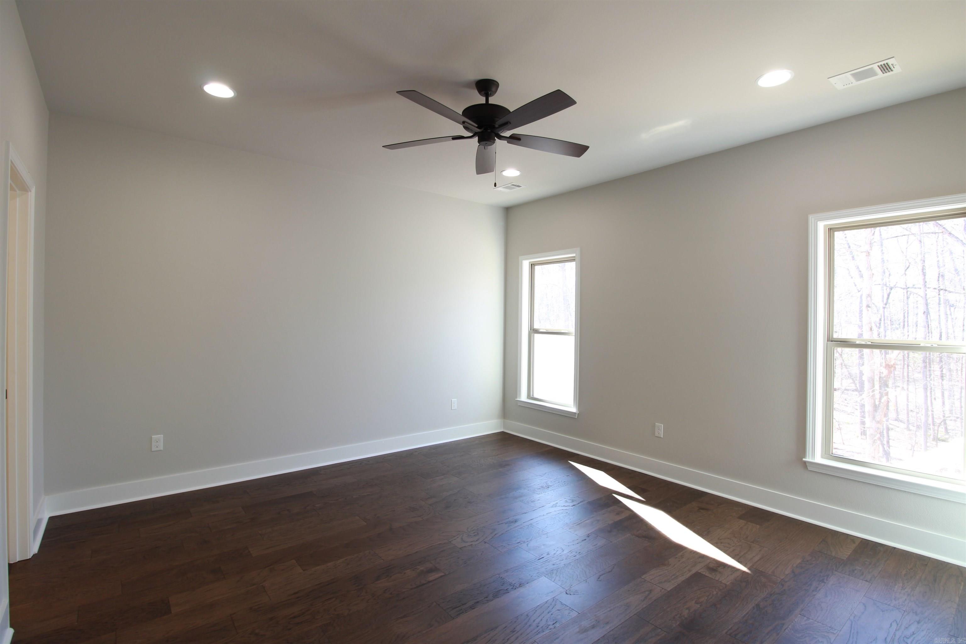 GIBRALTER HGTS - Residential