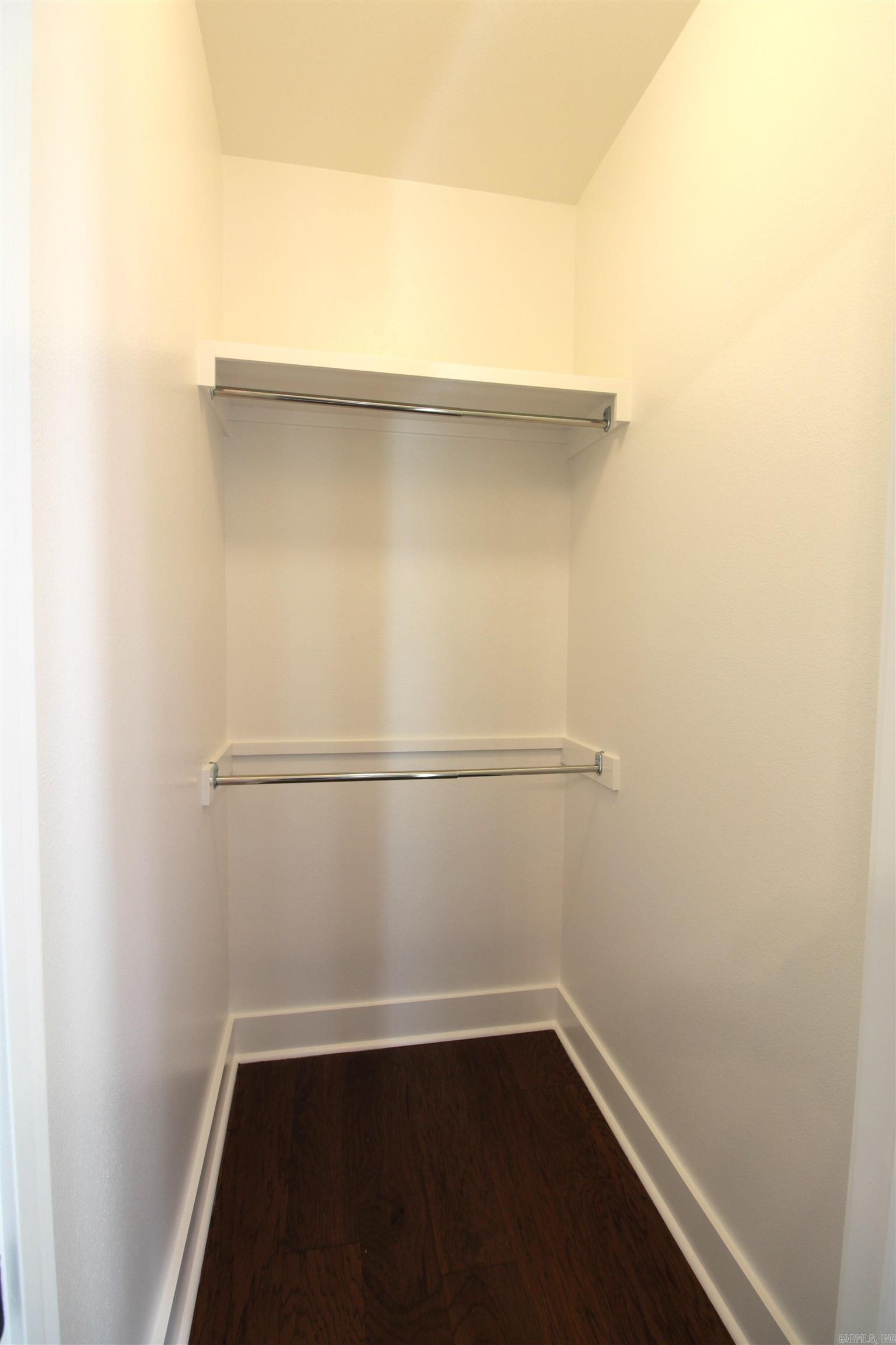 GIBRALTER HGTS - Residential