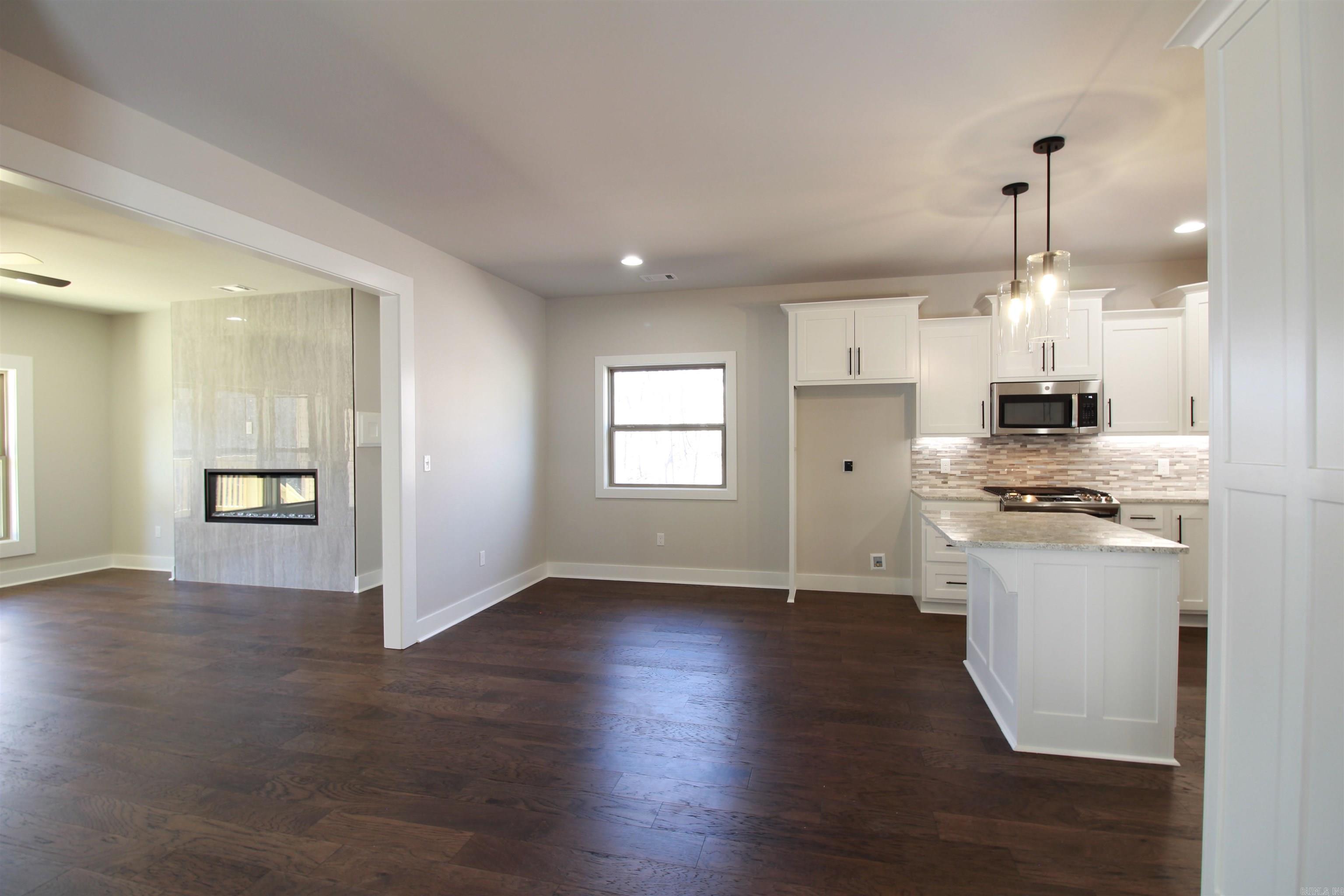 GIBRALTER HGTS - Residential