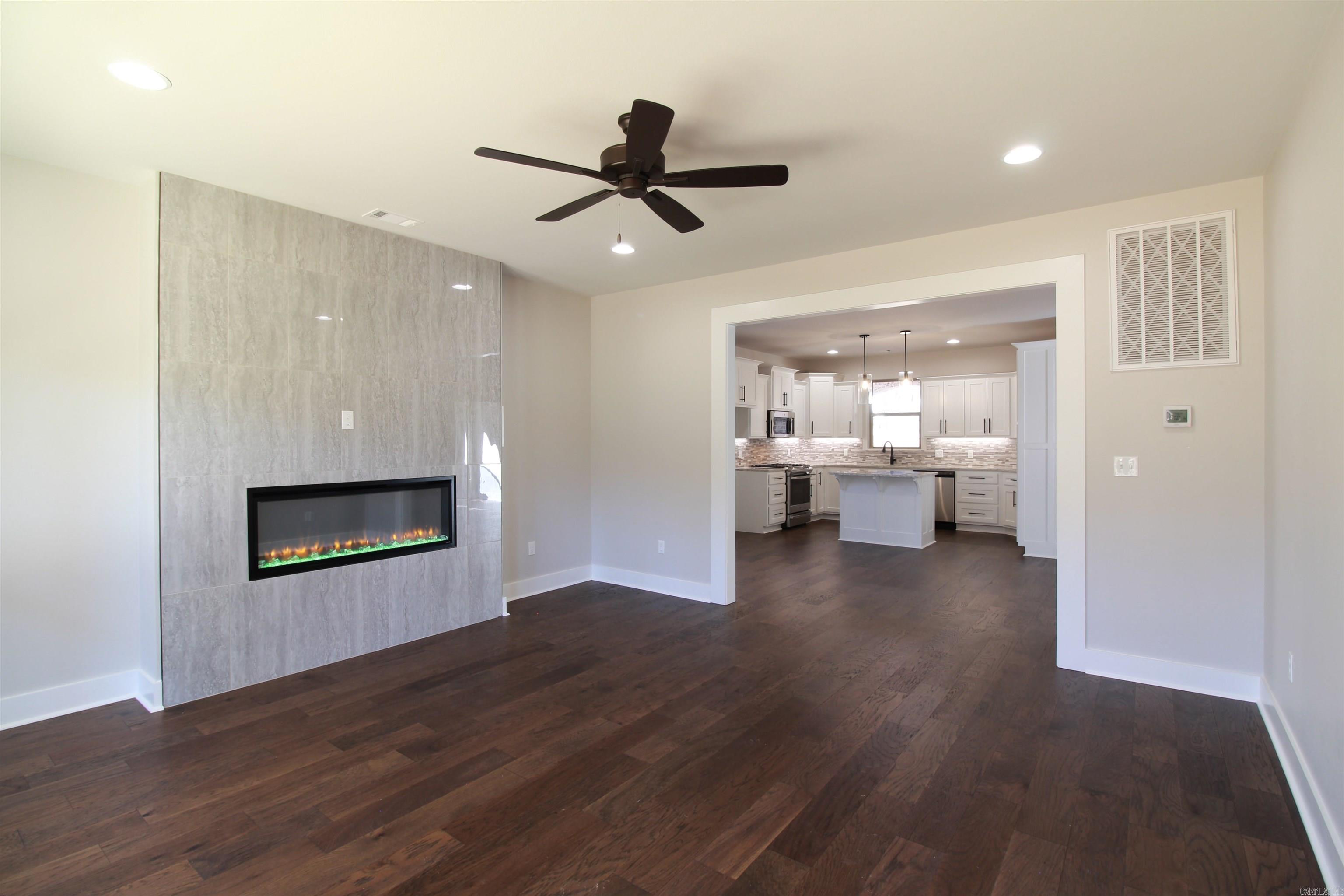 GIBRALTER HGTS - Residential