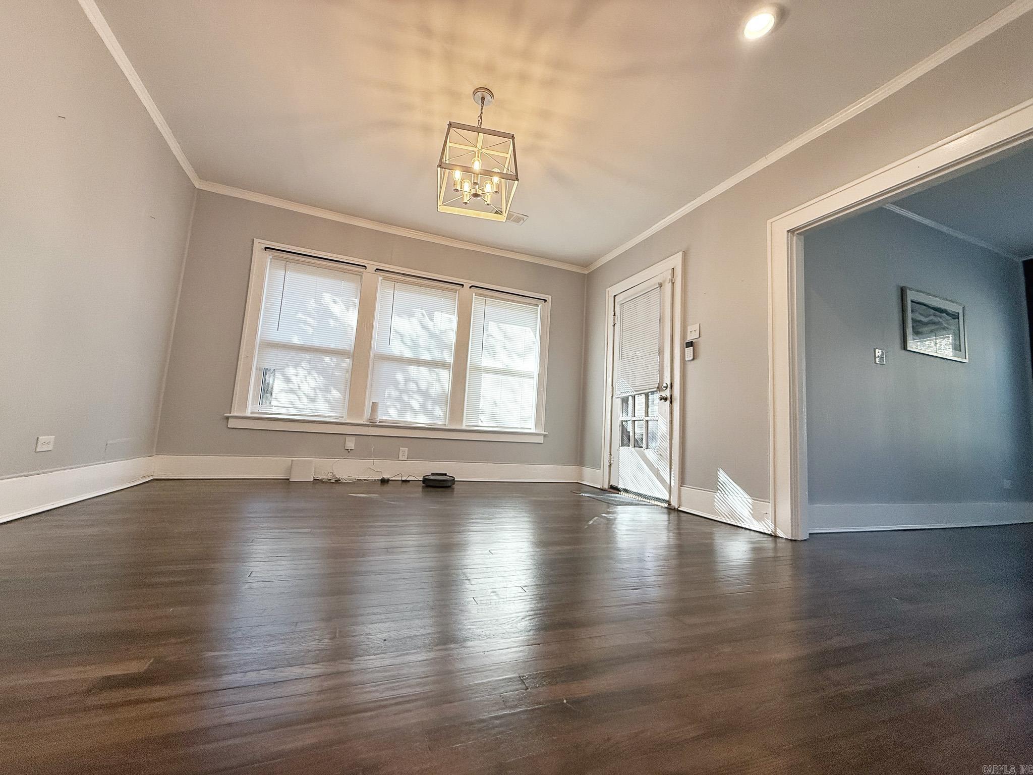 BEACHES - Residential