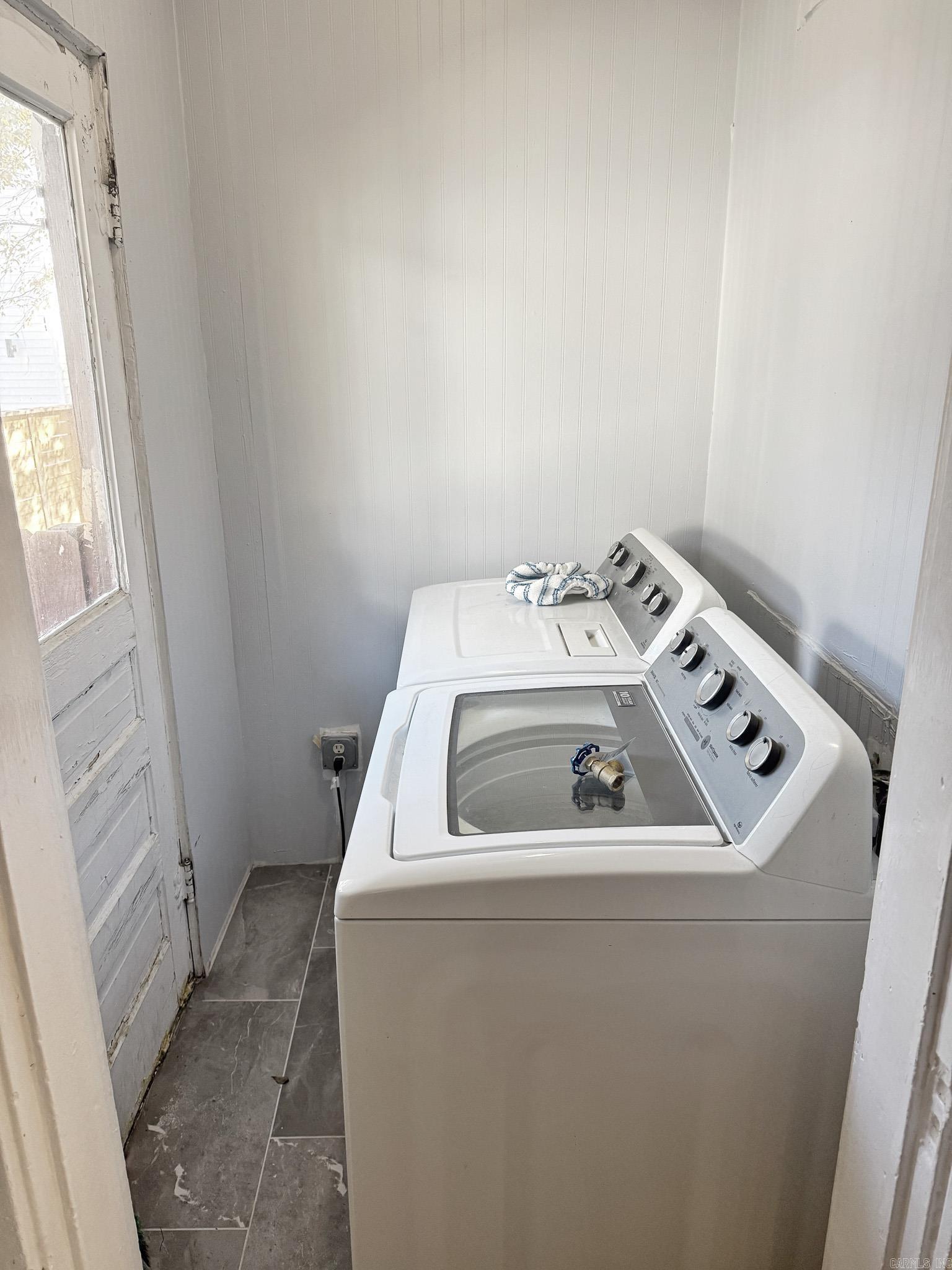 BEACHES - Residential