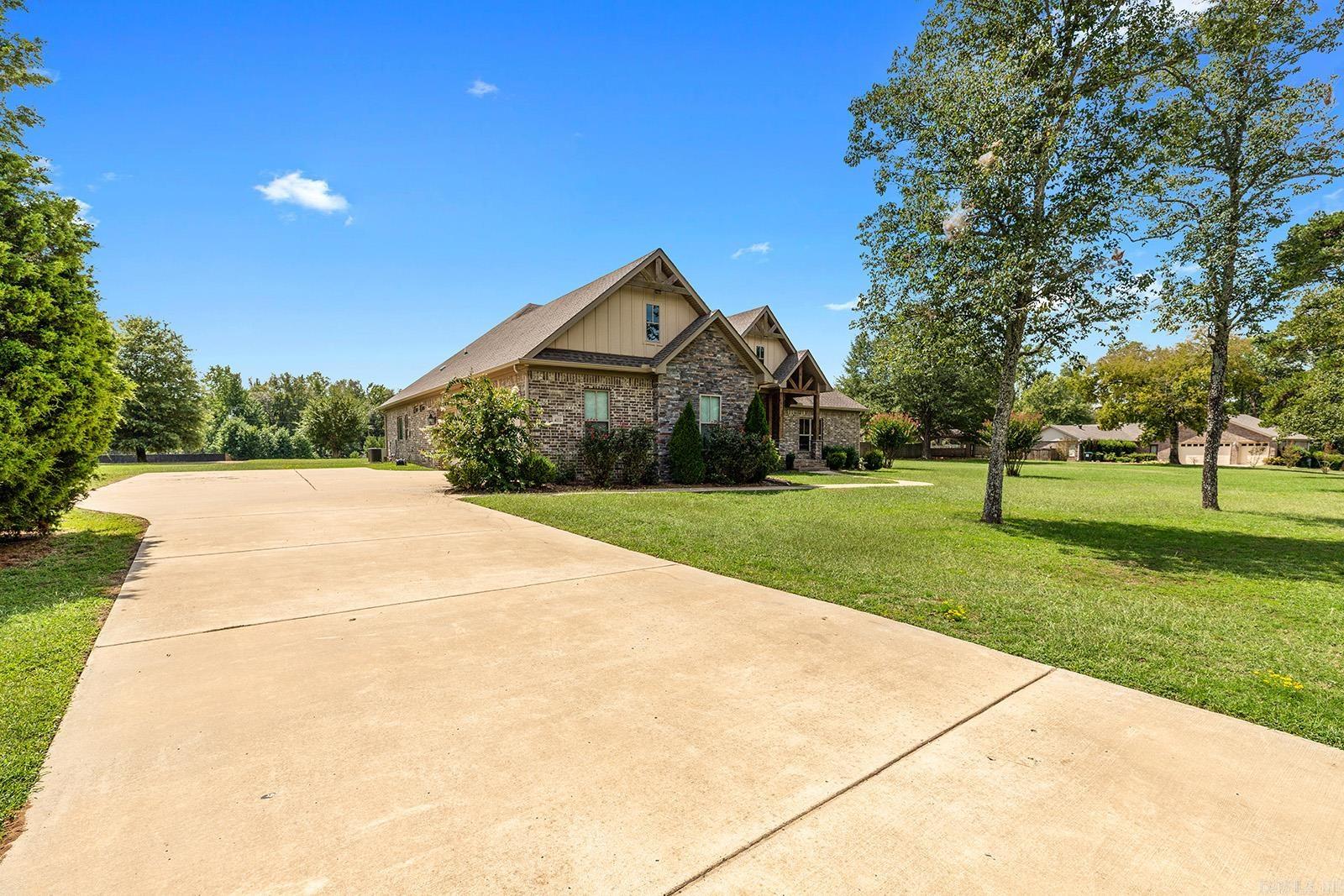 THE VINEYARD - Residential