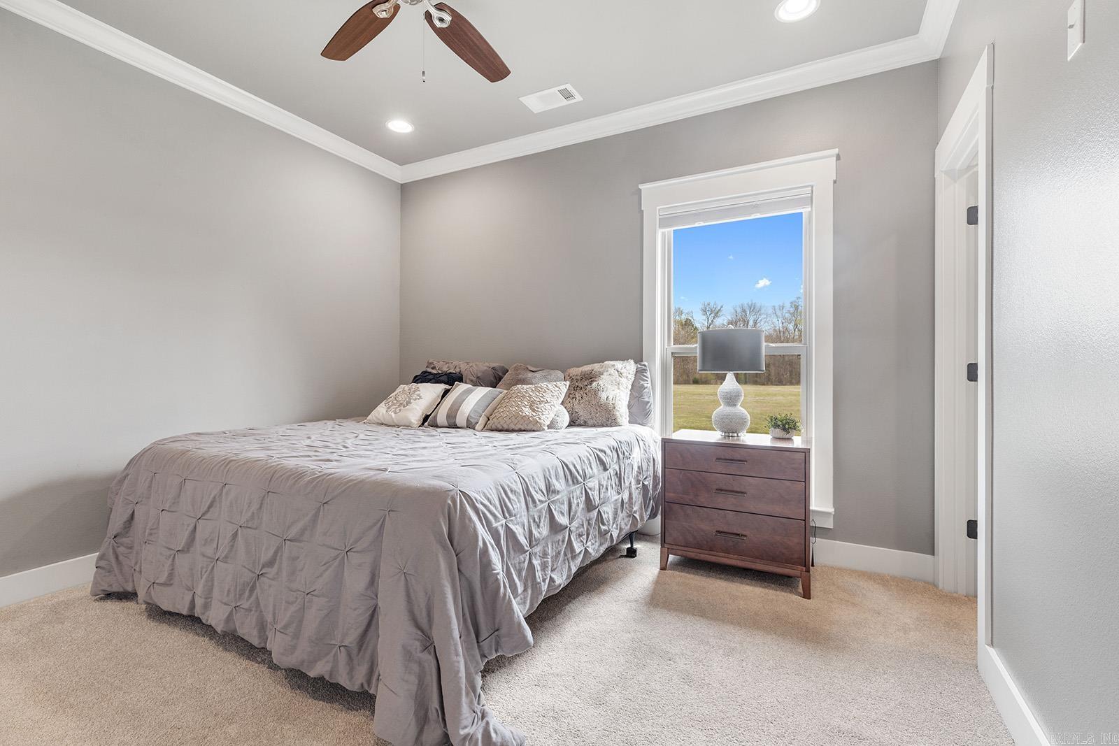 THE VINEYARD - Residential