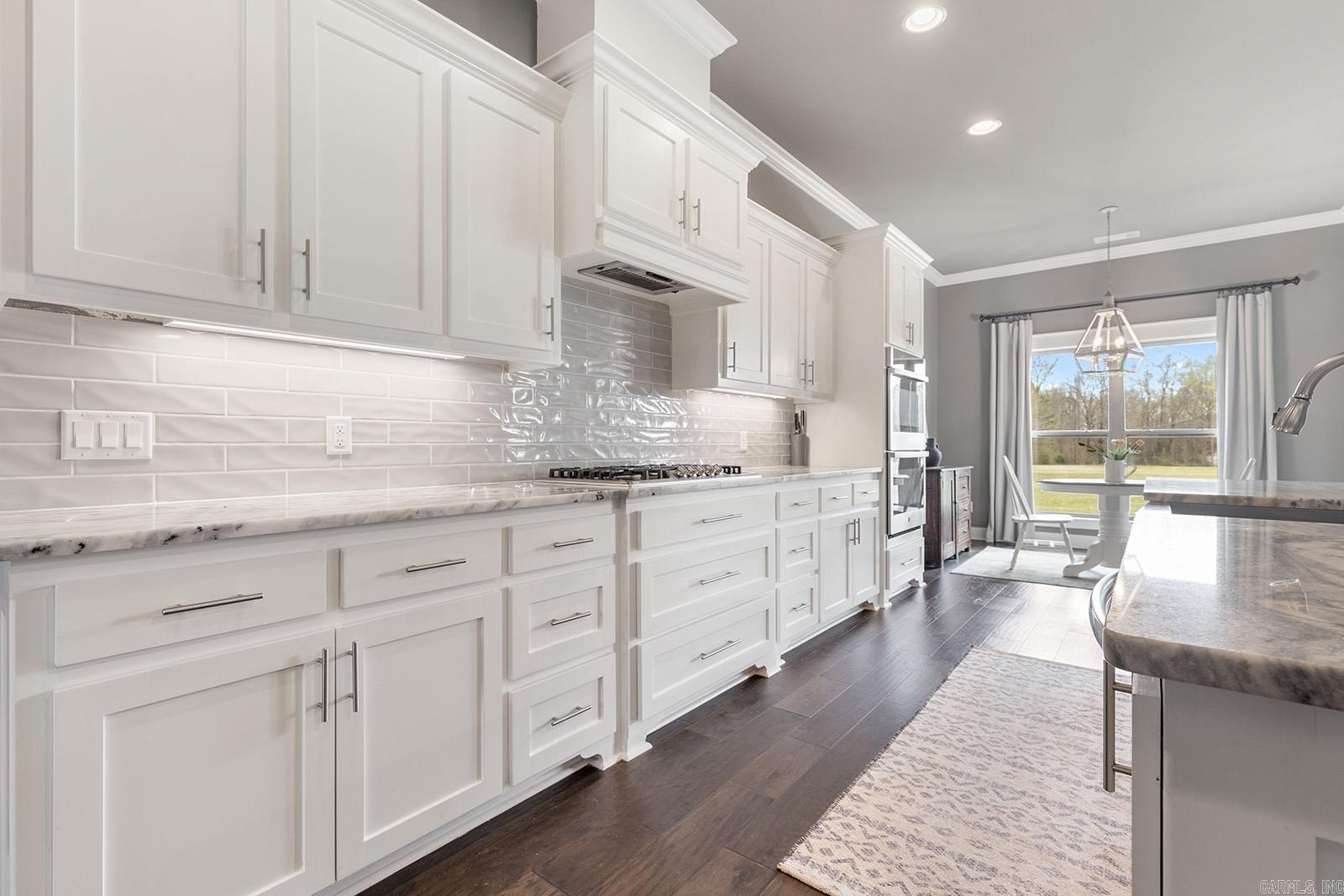 THE VINEYARD - Residential