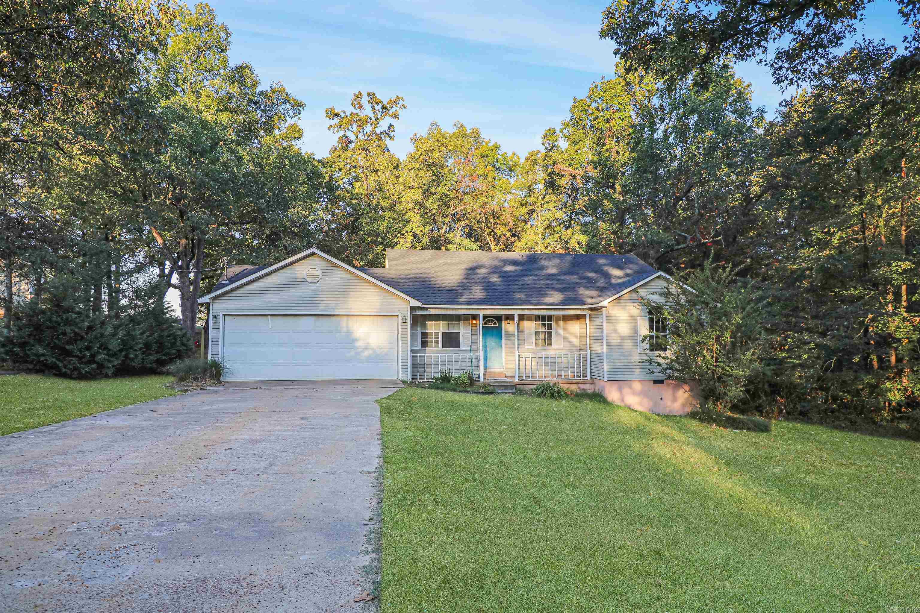 Hickory Hollow - Residential