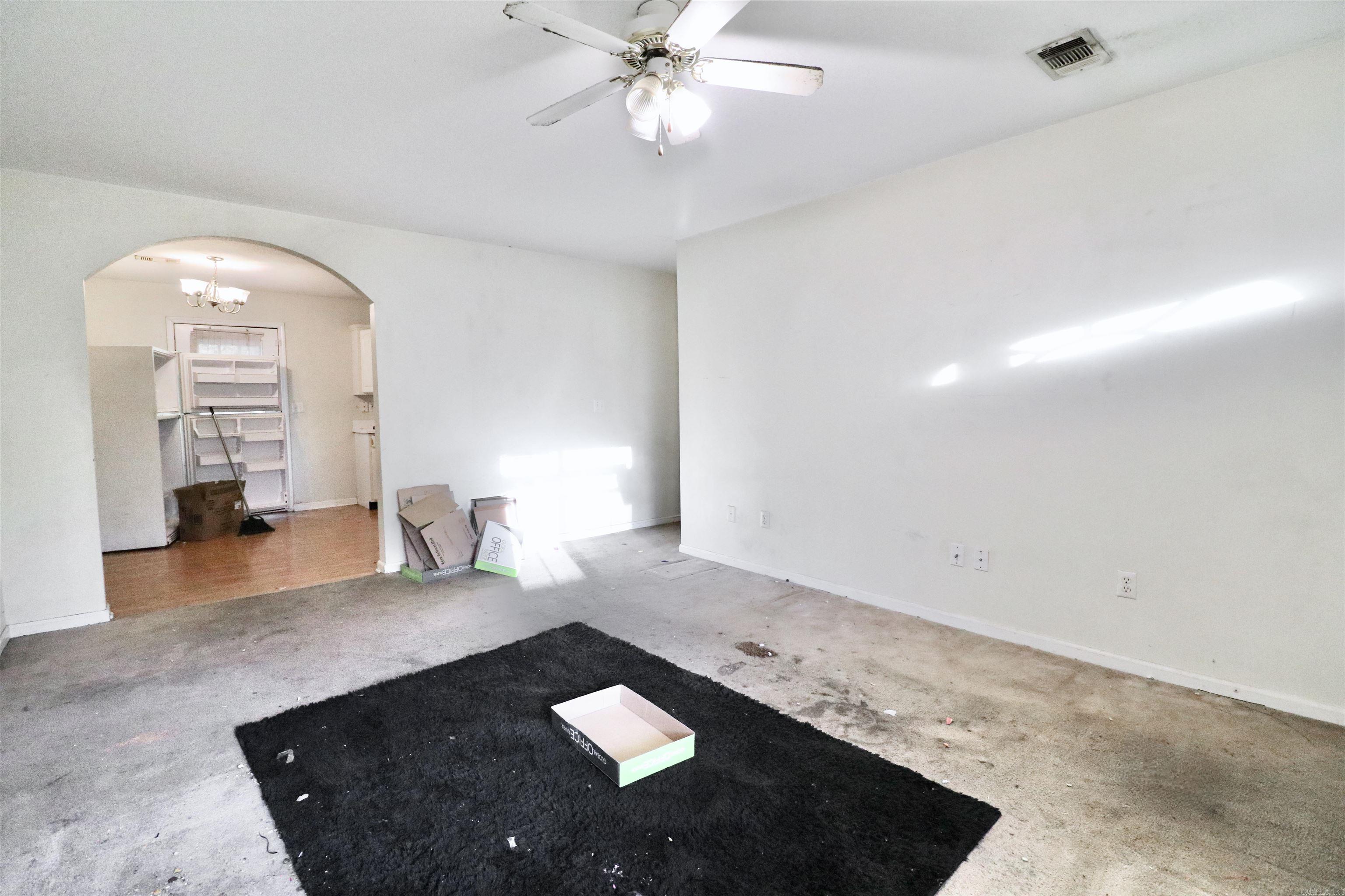 Hickory Hollow - Residential