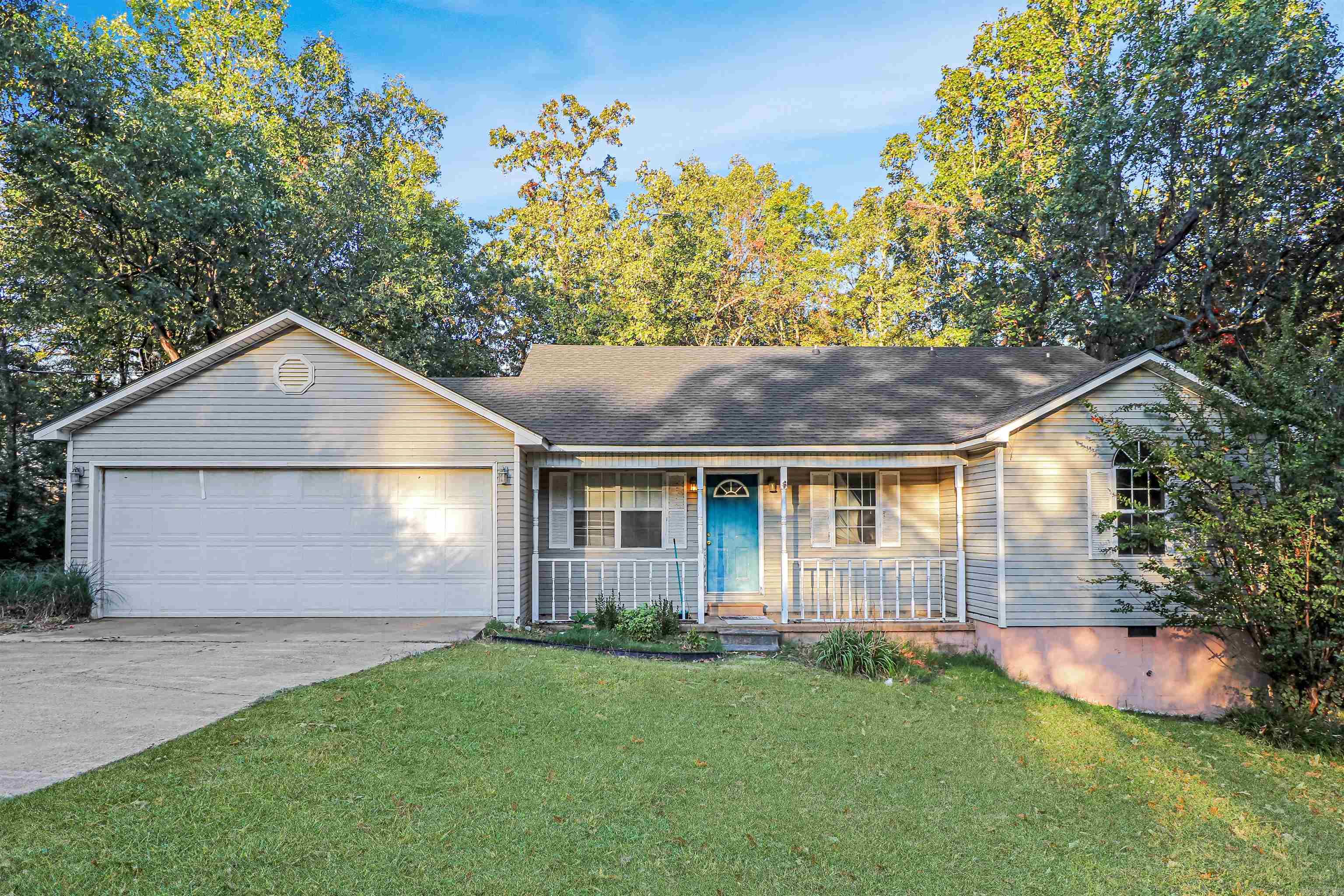 Hickory Hollow - Residential