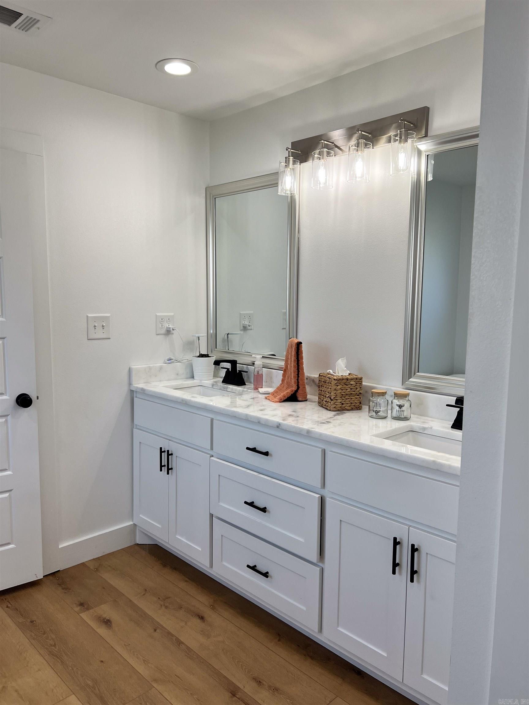 ORIGINAL TOWN-HASKELL - Residential