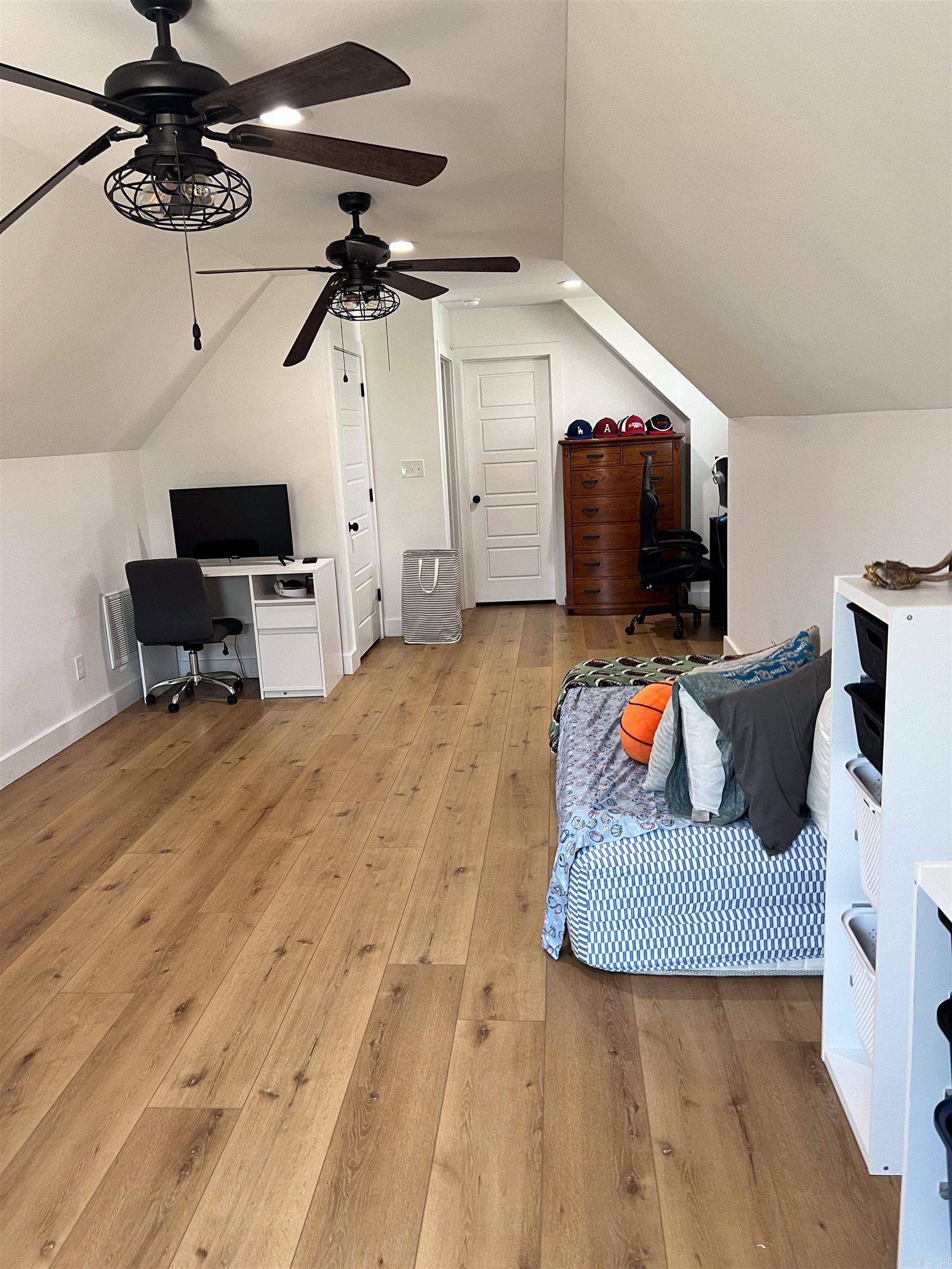 ORIGINAL TOWN-HASKELL - Residential