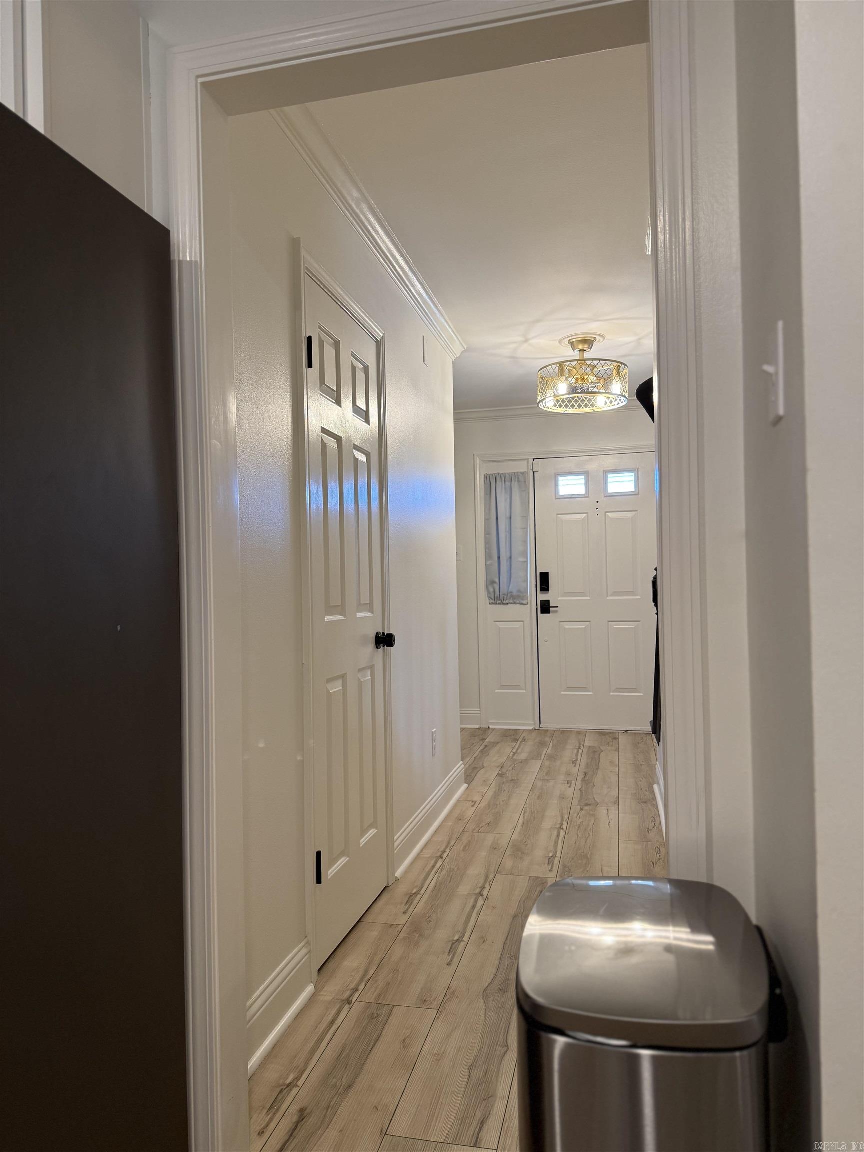 EAST MEADOW - Residential