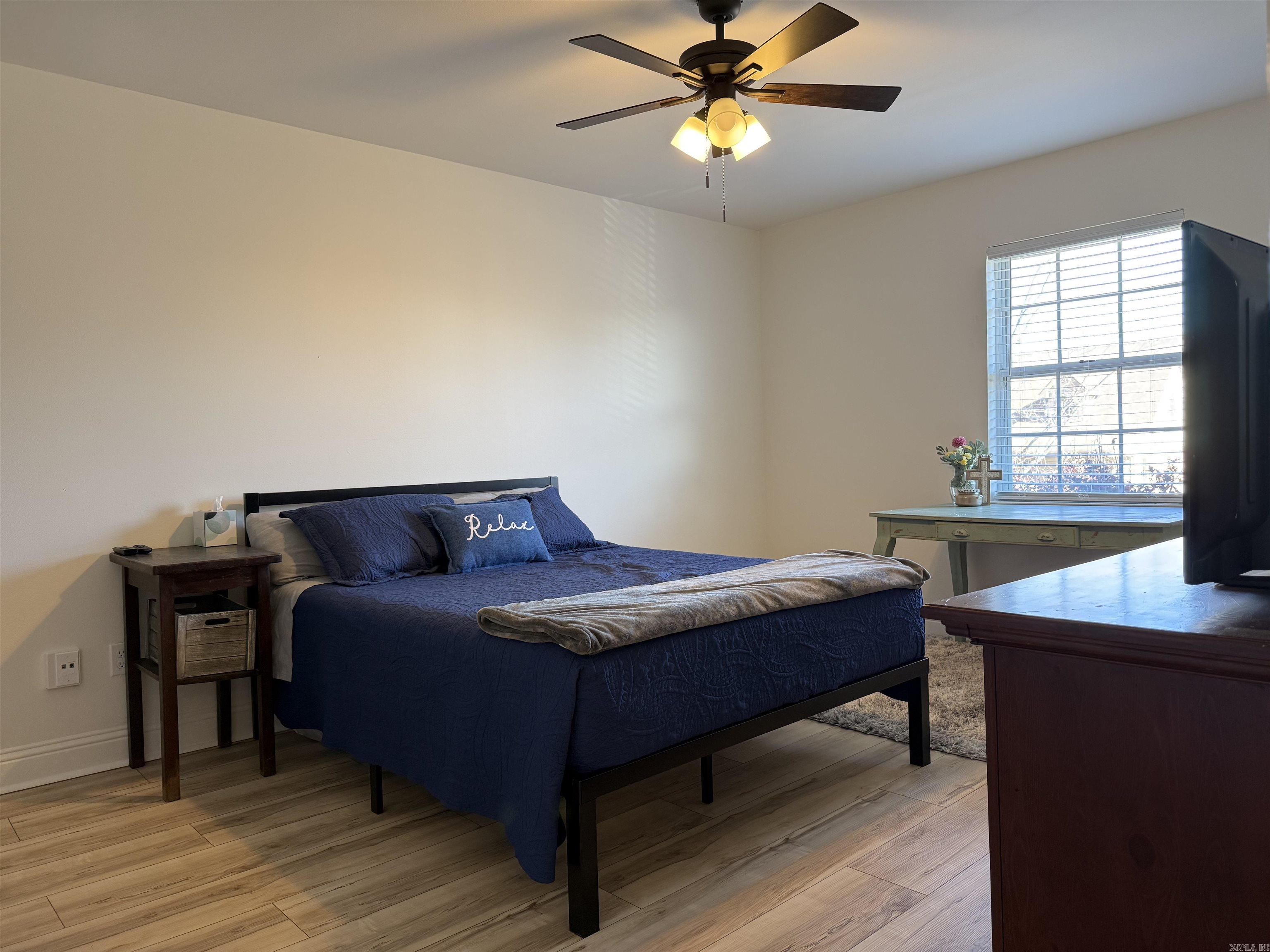 EAST MEADOW - Residential