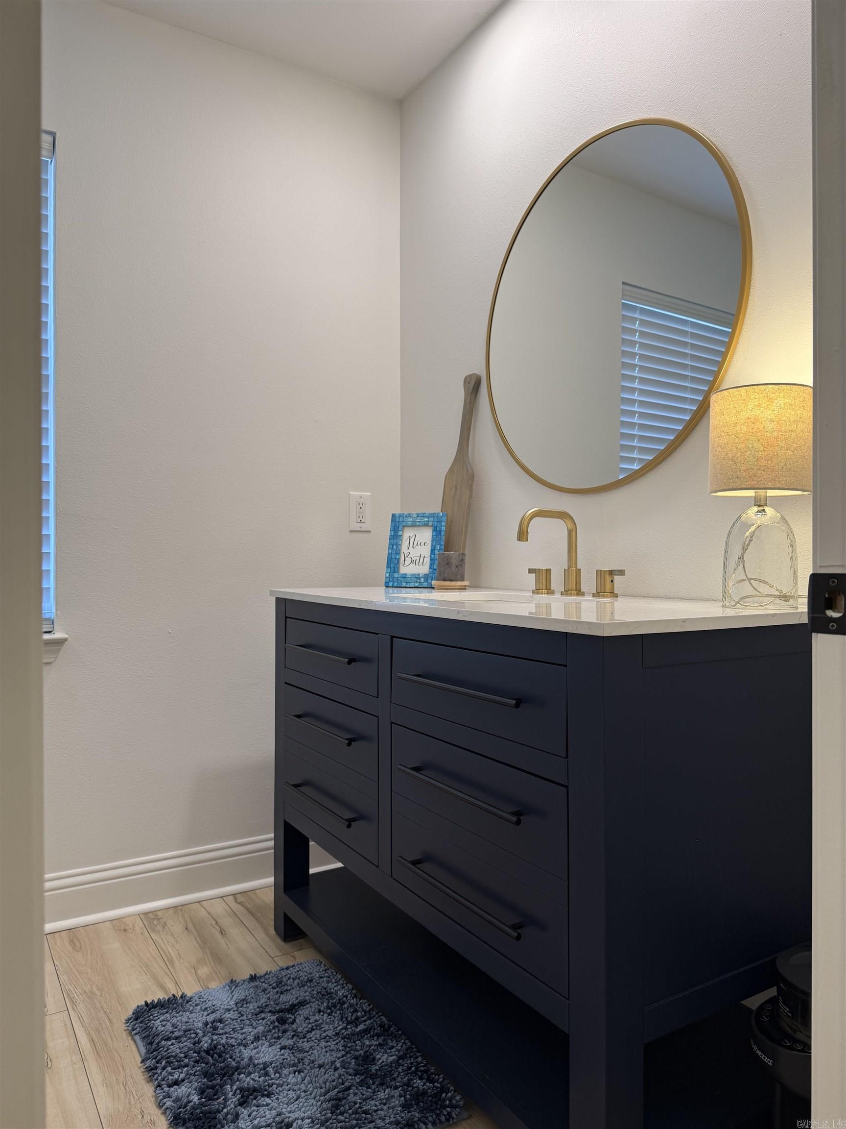 EAST MEADOW - Residential