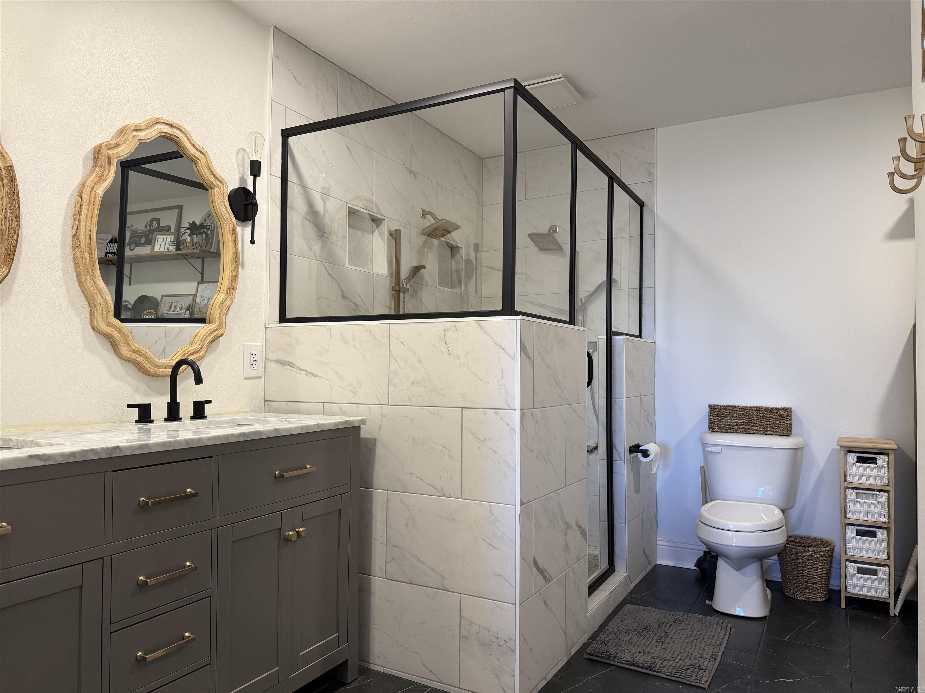 EAST MEADOW - Residential