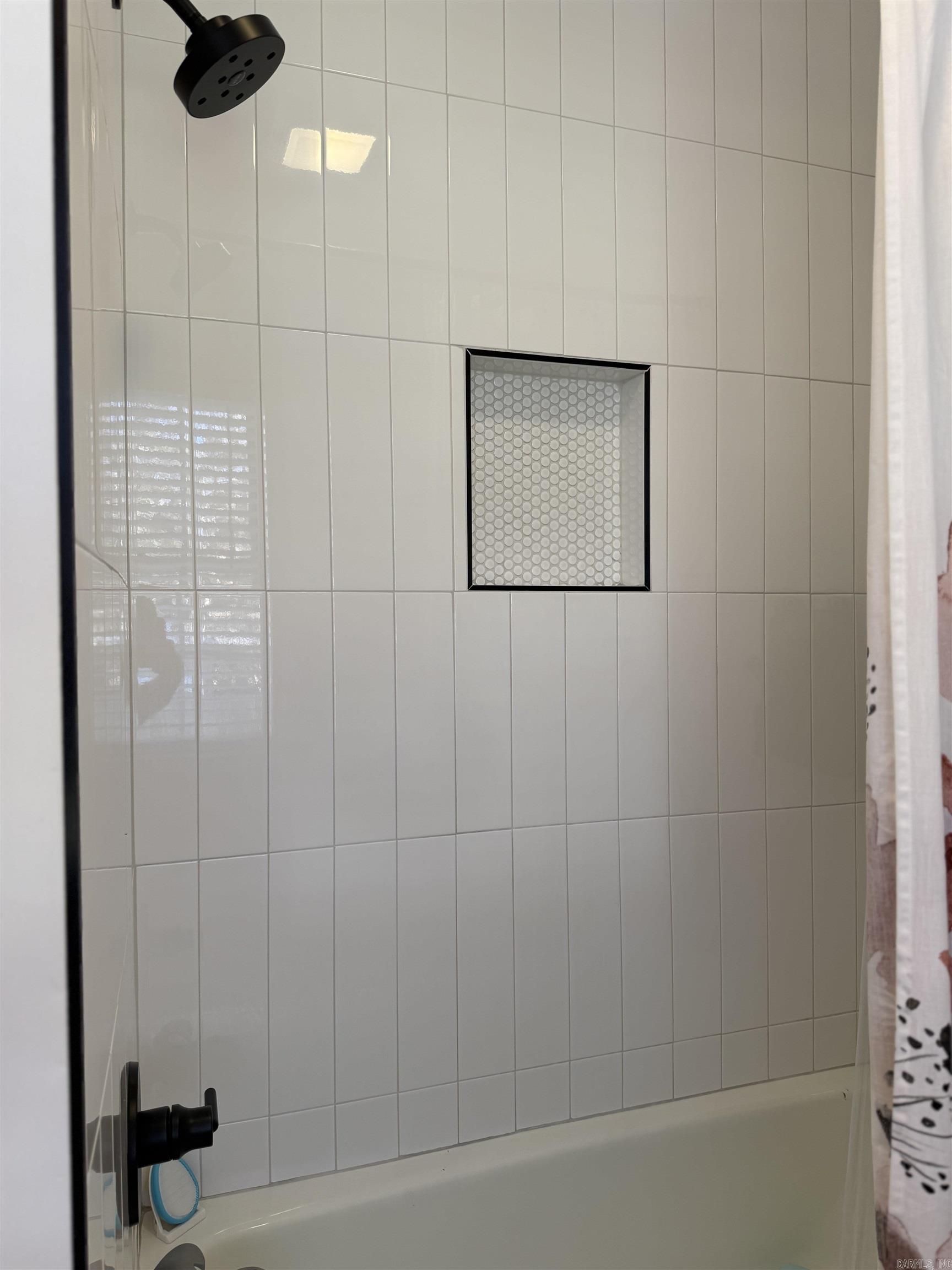 EAST MEADOW - Residential