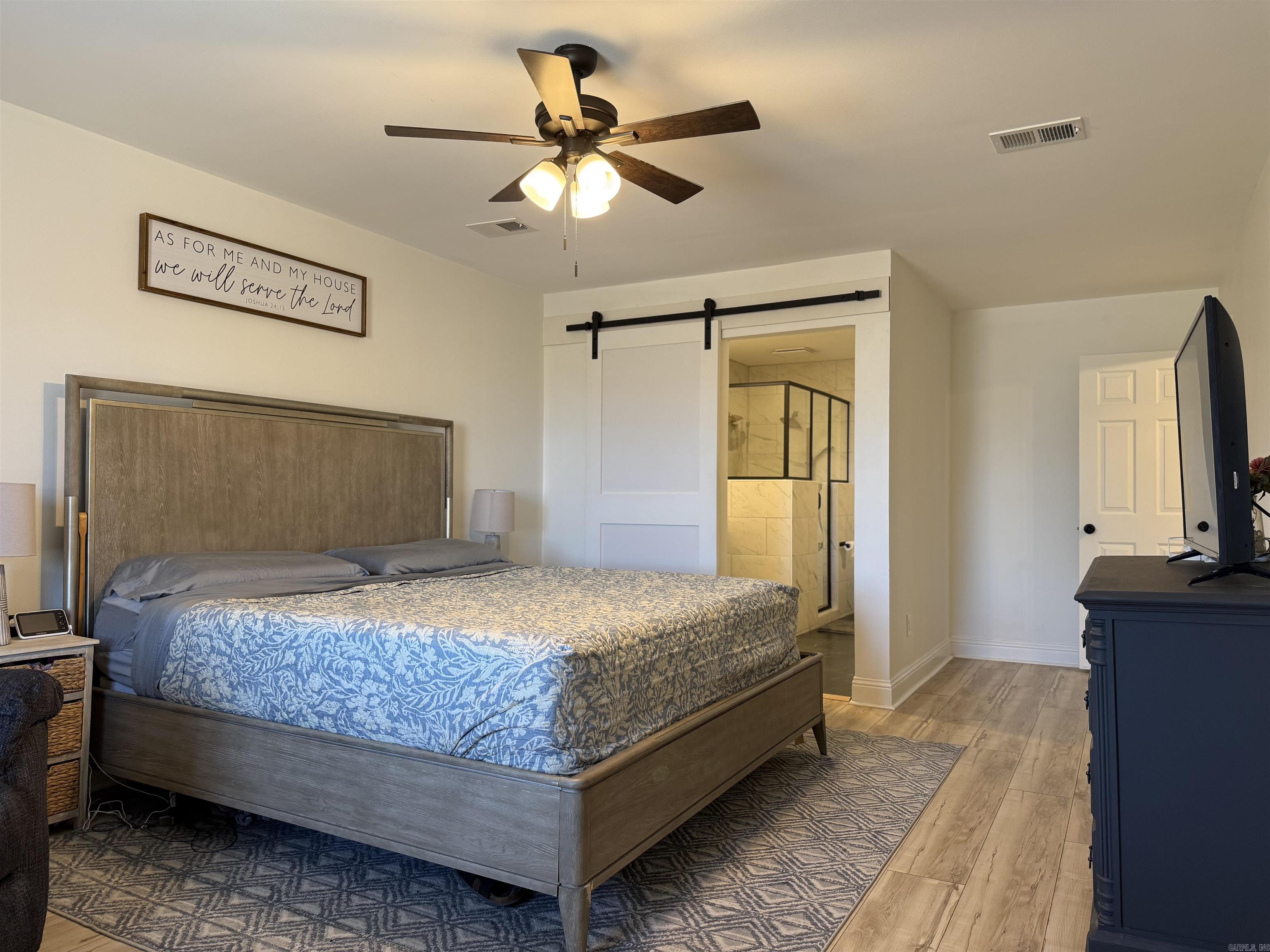 EAST MEADOW - Residential