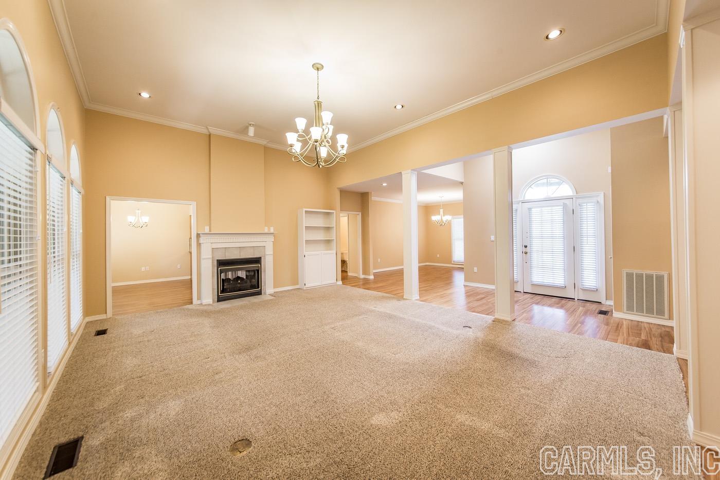 VINEGAR HILL  (H.P.R.) - Residential