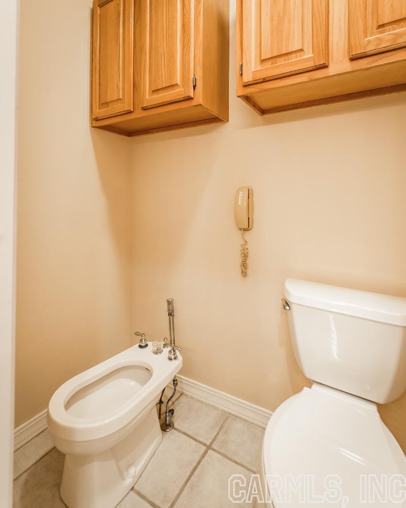 VINEGAR HILL  (H.P.R.) - Residential