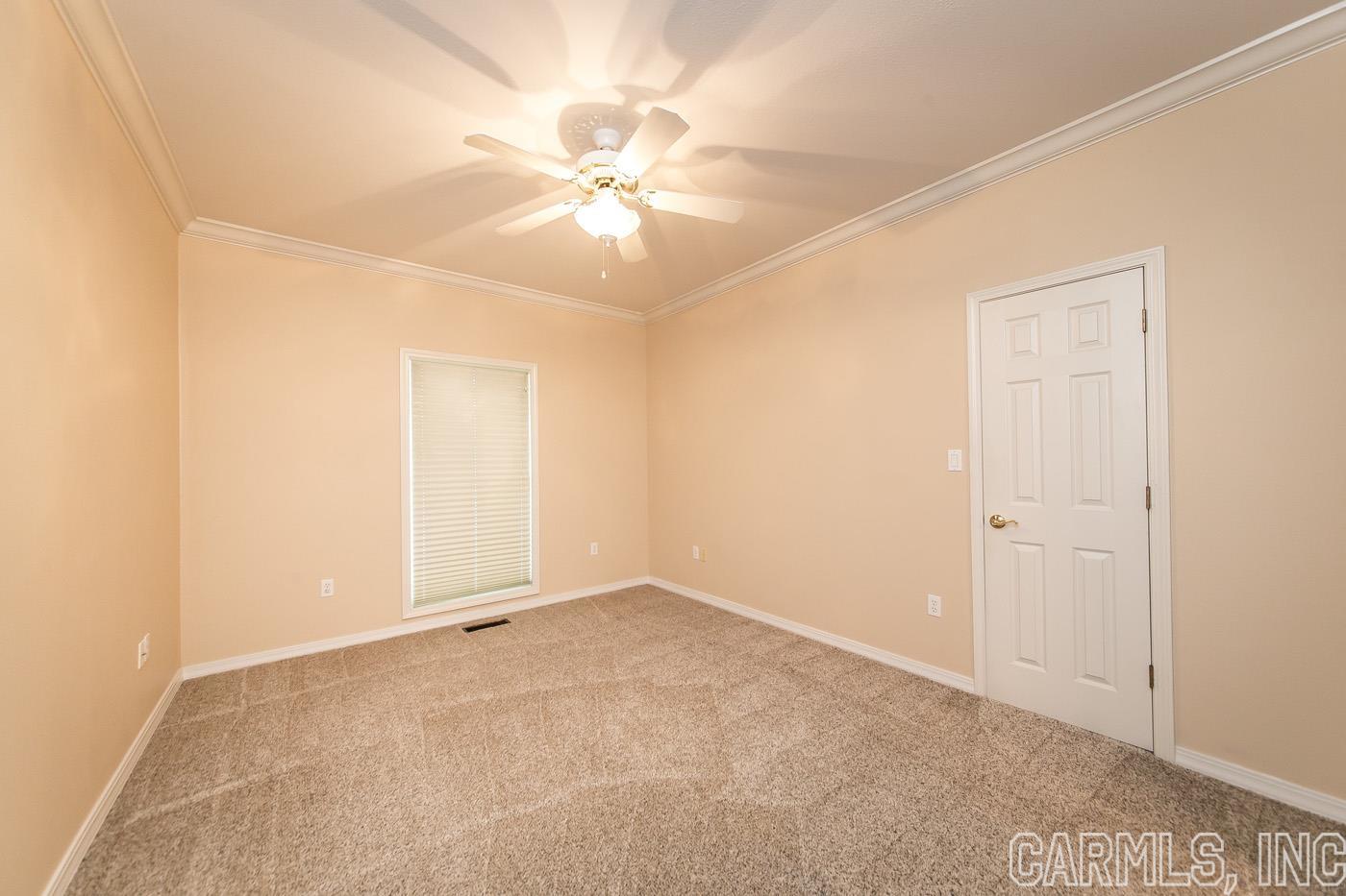 VINEGAR HILL  (H.P.R.) - Residential