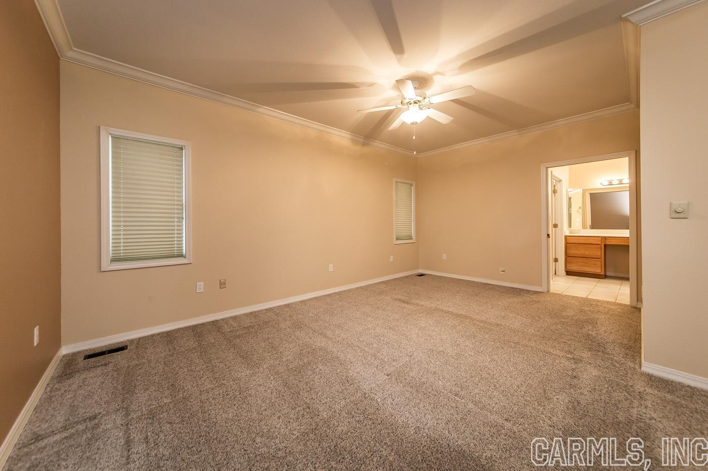 VINEGAR HILL  (H.P.R.) - Residential