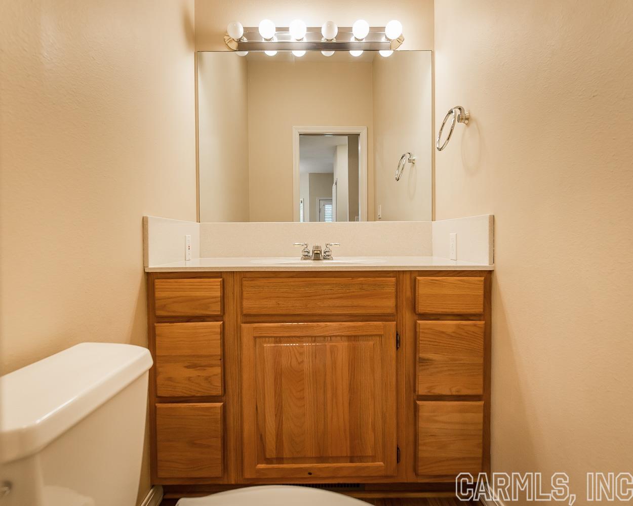 VINEGAR HILL  (H.P.R.) - Residential