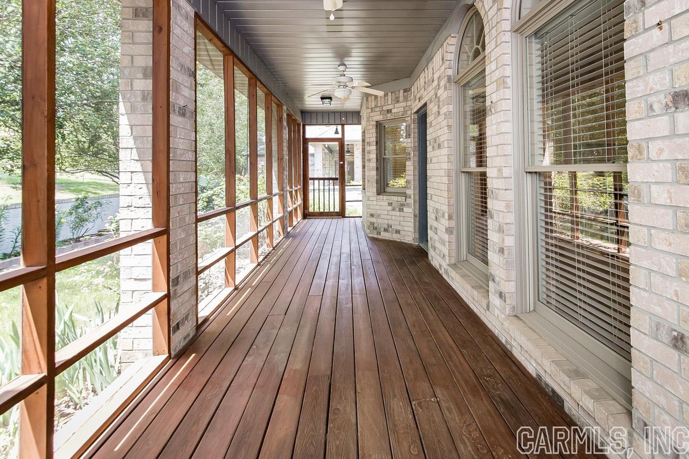 VINEGAR HILL  (H.P.R.) - Residential