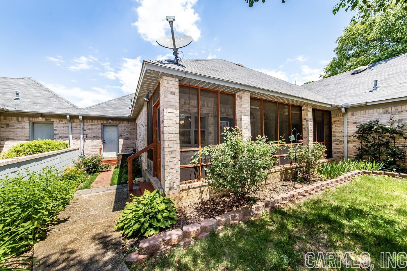 VINEGAR HILL  (H.P.R.) - Residential