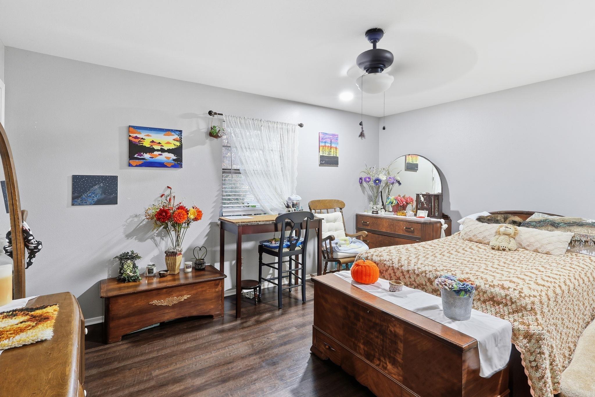 VALLEY VIEW - Residential