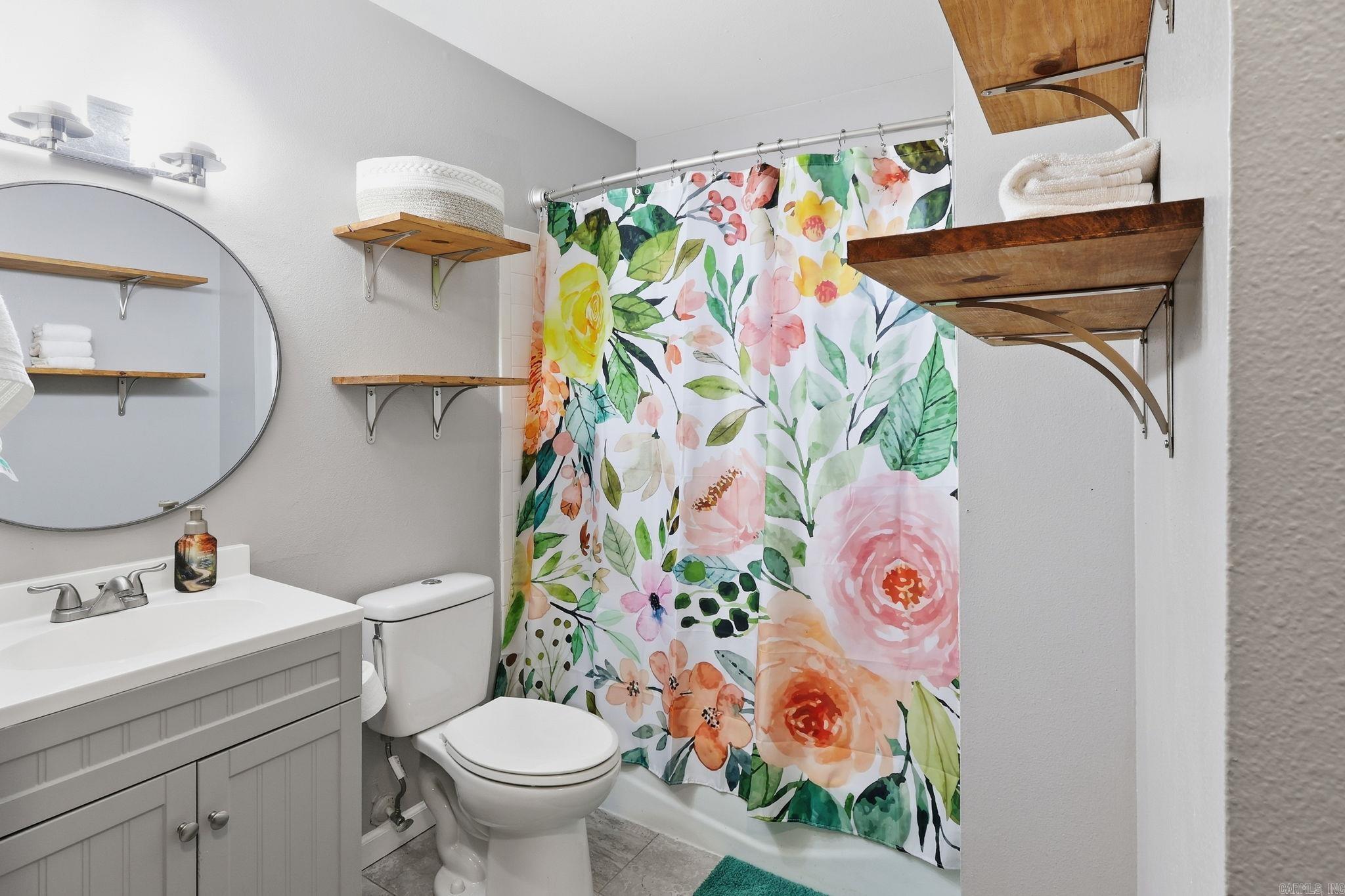 VALLEY VIEW - Residential