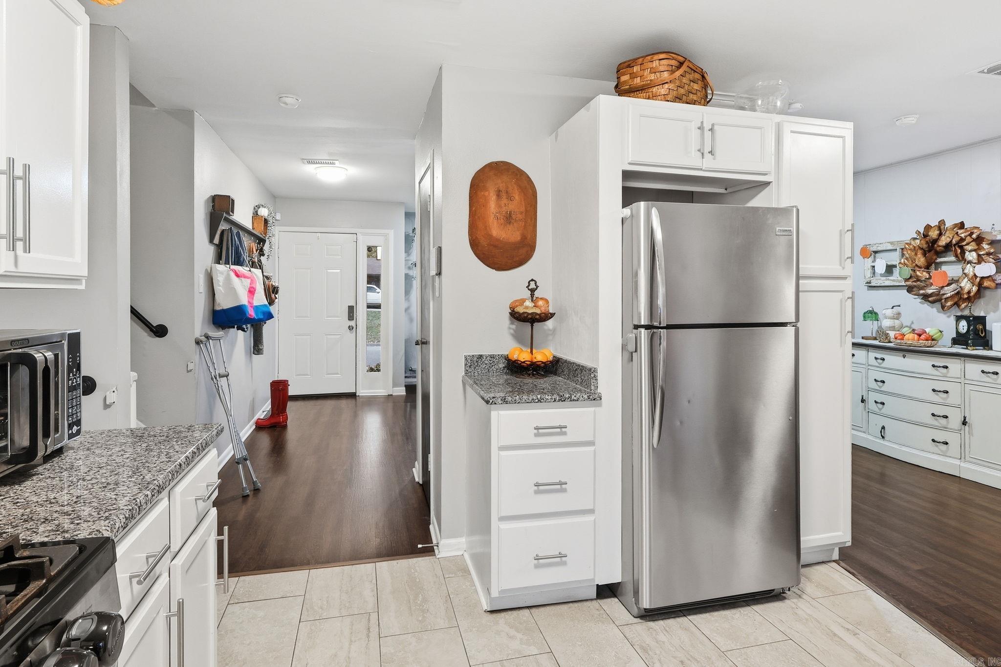 VALLEY VIEW - Residential