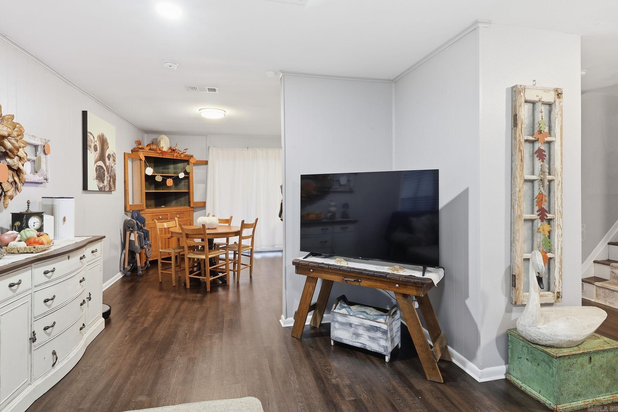 VALLEY VIEW - Residential