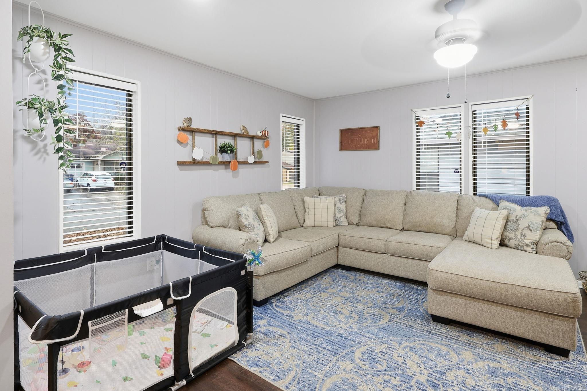 VALLEY VIEW - Residential