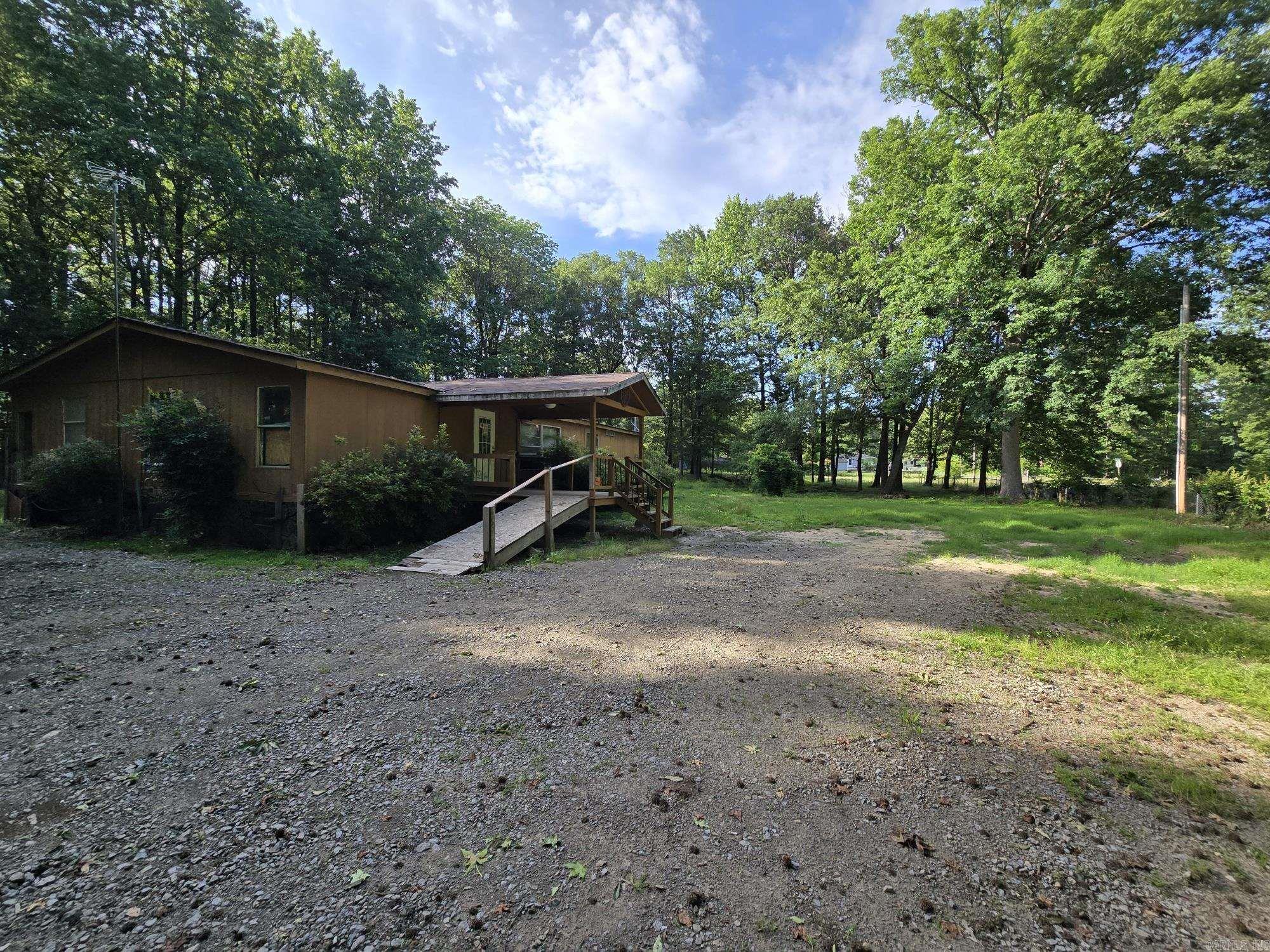 HENRYS - Residential