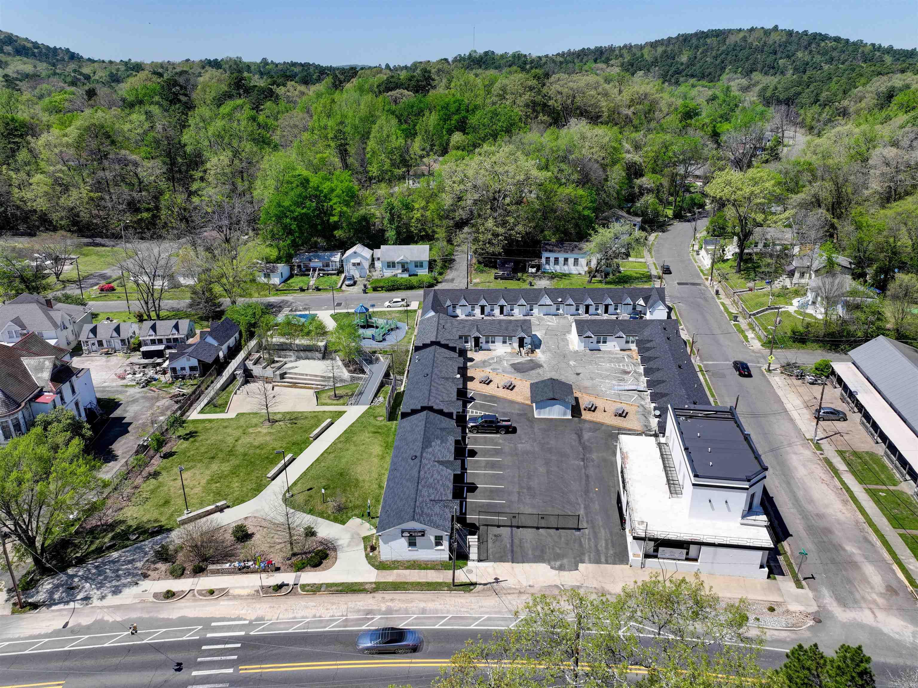 HSR BLK - Residential Income