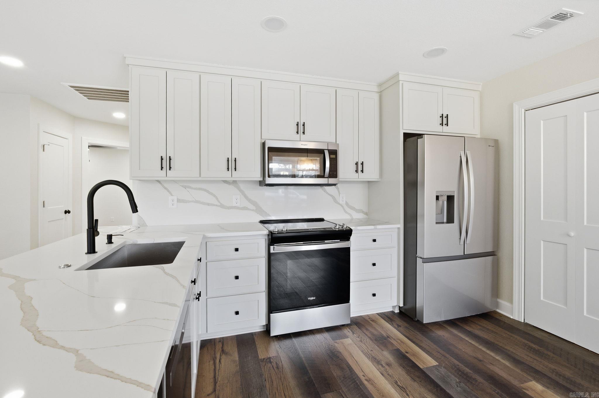 Dierks Hays 2nd - Residential