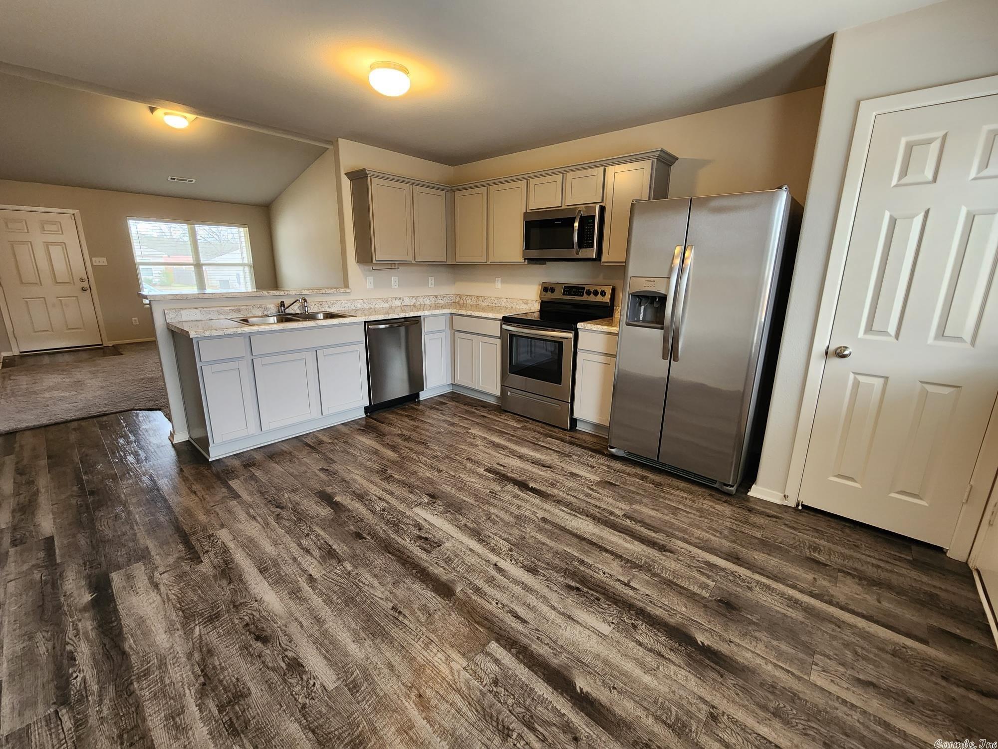 Vivian - Residential Lease