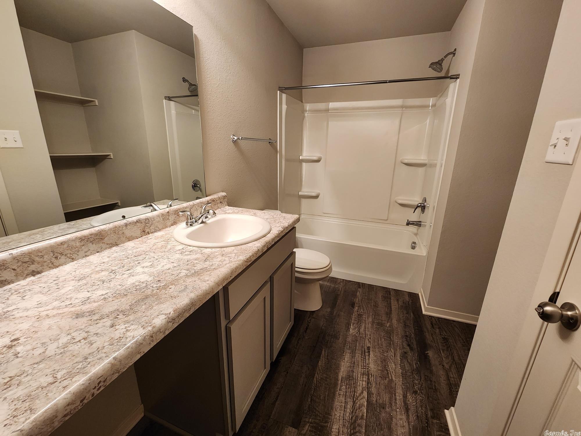 Vivian - Residential Lease