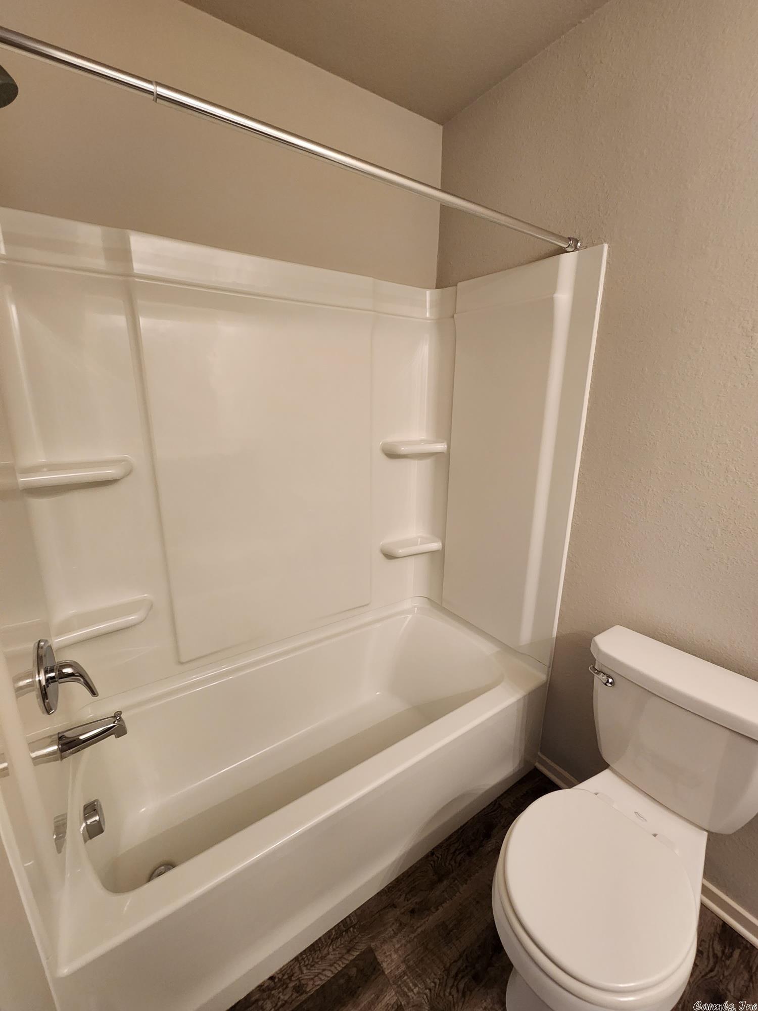 Vivian - Residential Lease