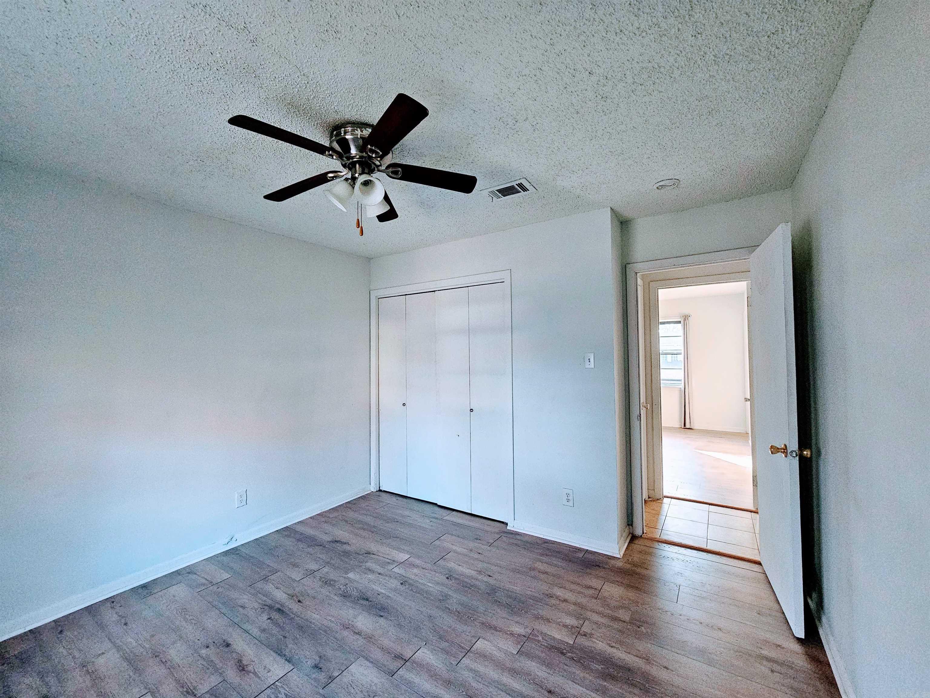 Sherwood Forest - Residential