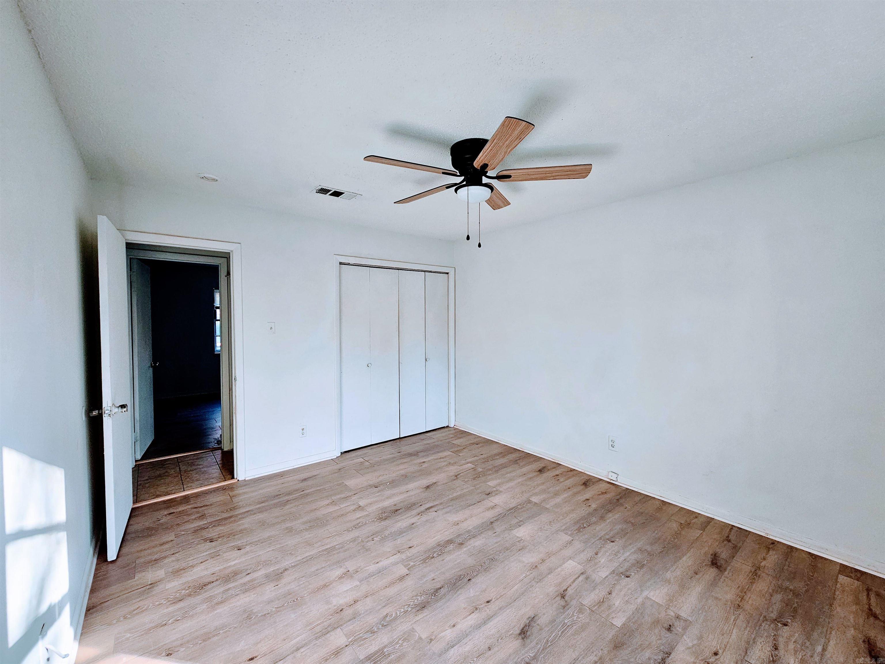 Sherwood Forest - Residential