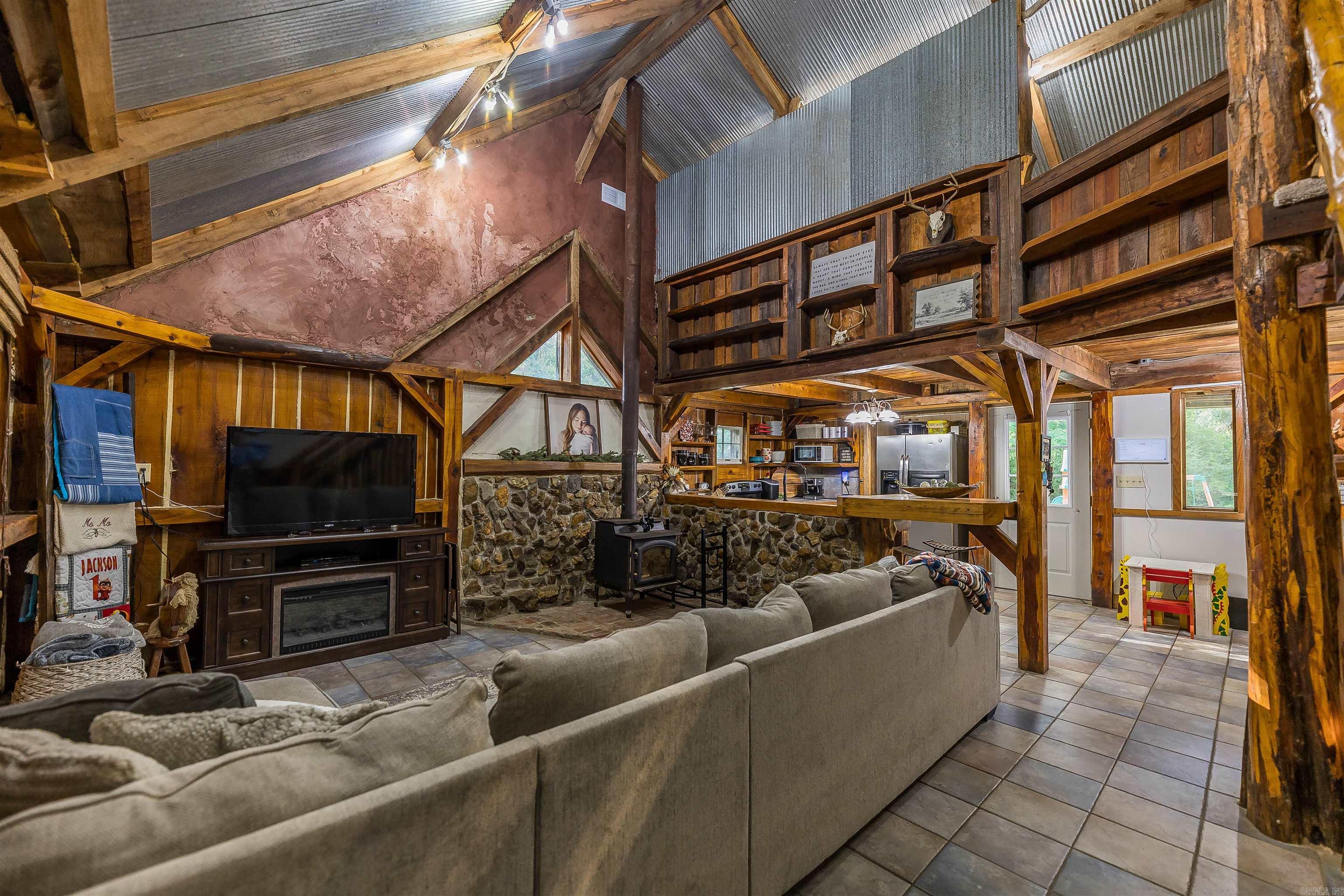 PARKERS CHAPEL - Residential
