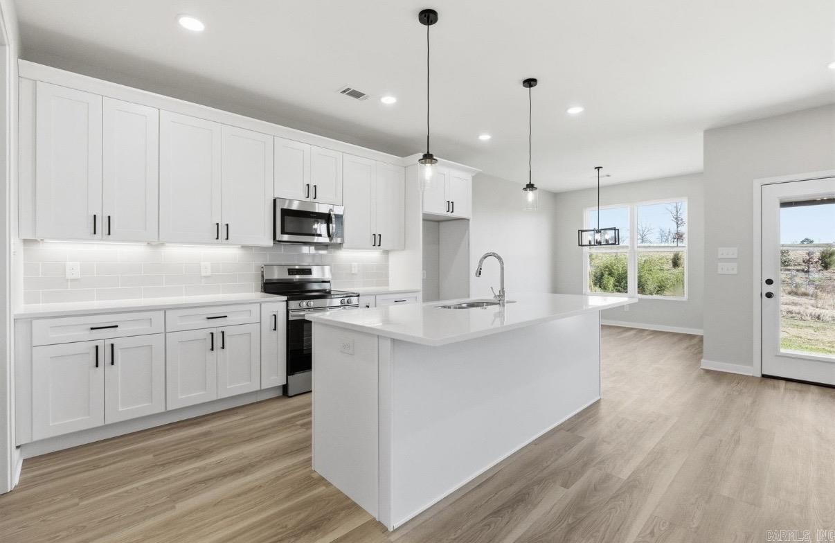 WALNUT VALLEY - Residential