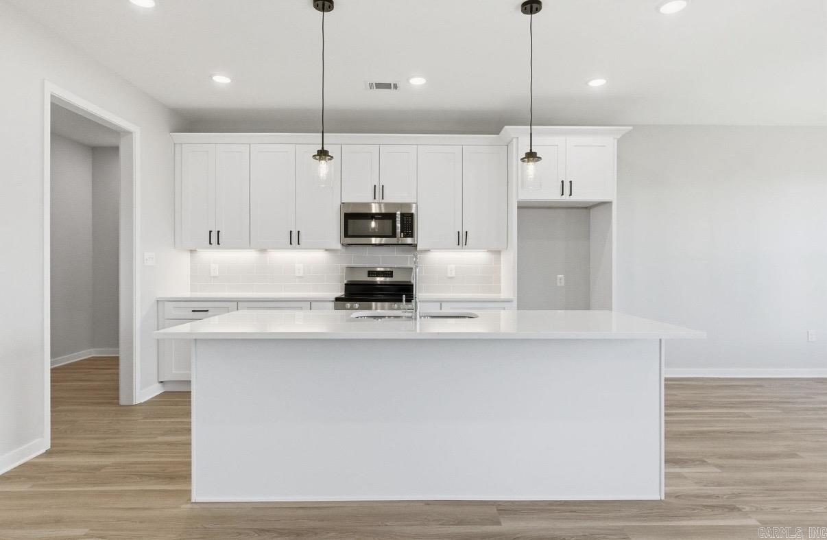 WALNUT VALLEY - Residential